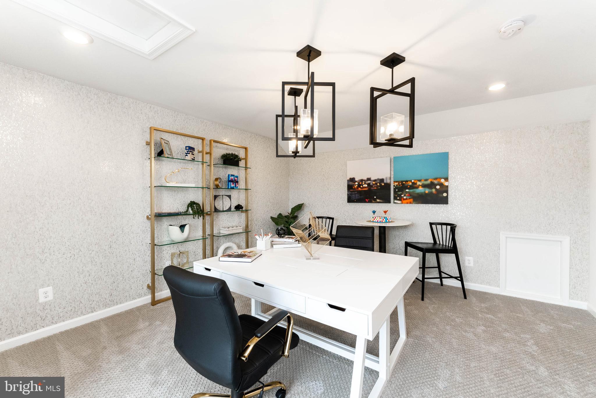 POTOMAC STATION MARKETPLACE - Residential