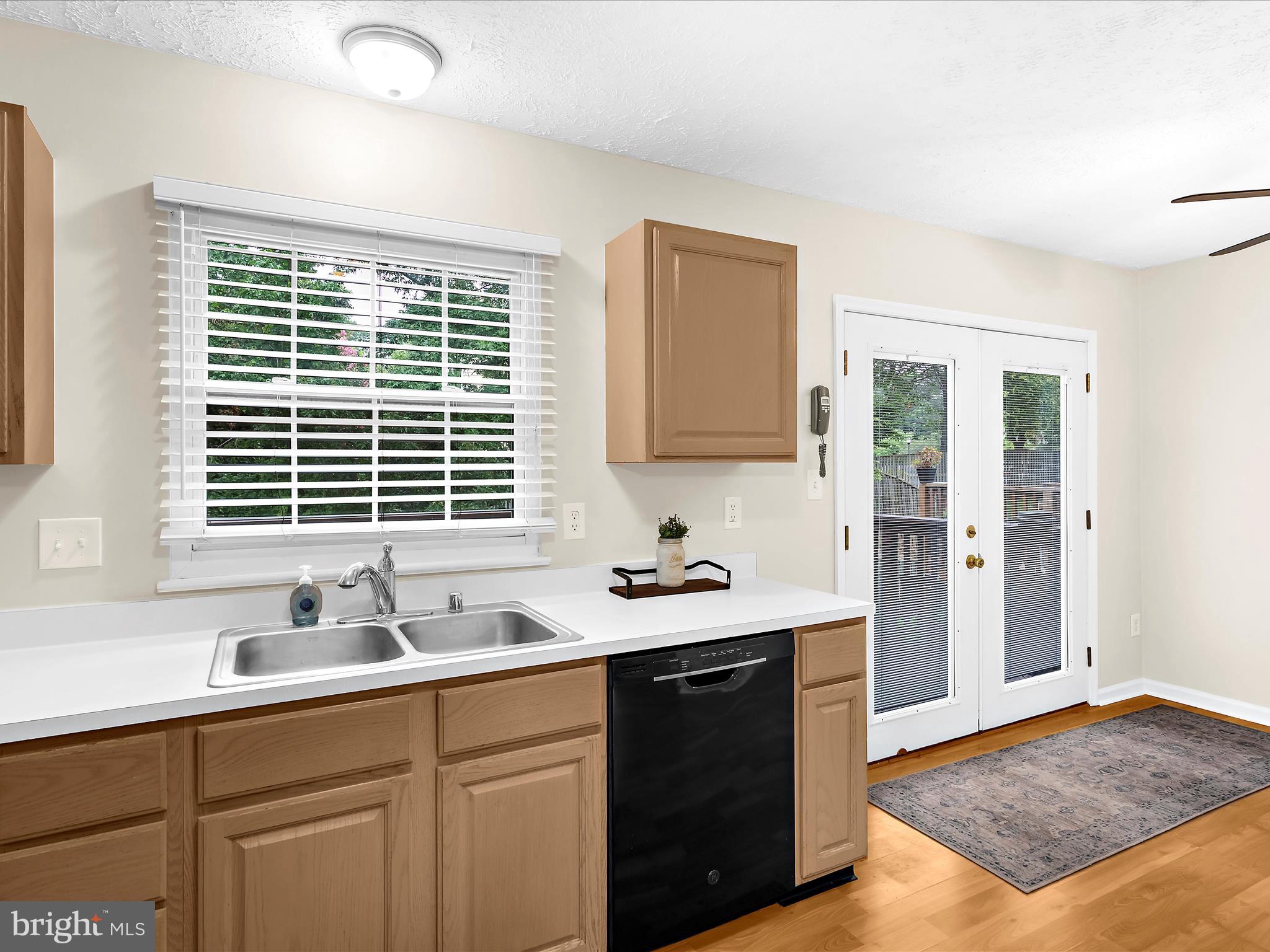 CHESTNUT HILL COVE - Residential