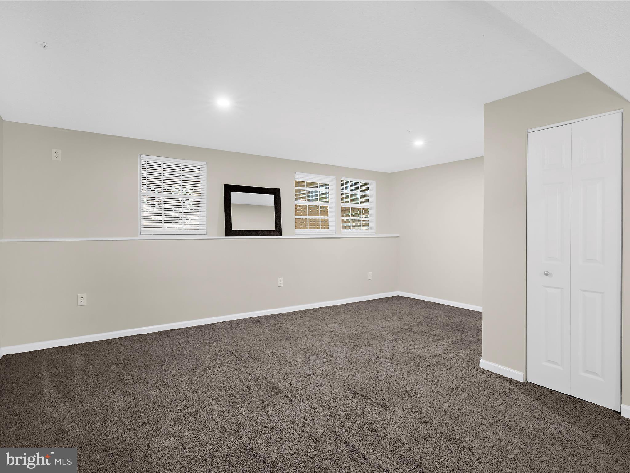 CHESTNUT HILL COVE - Residential