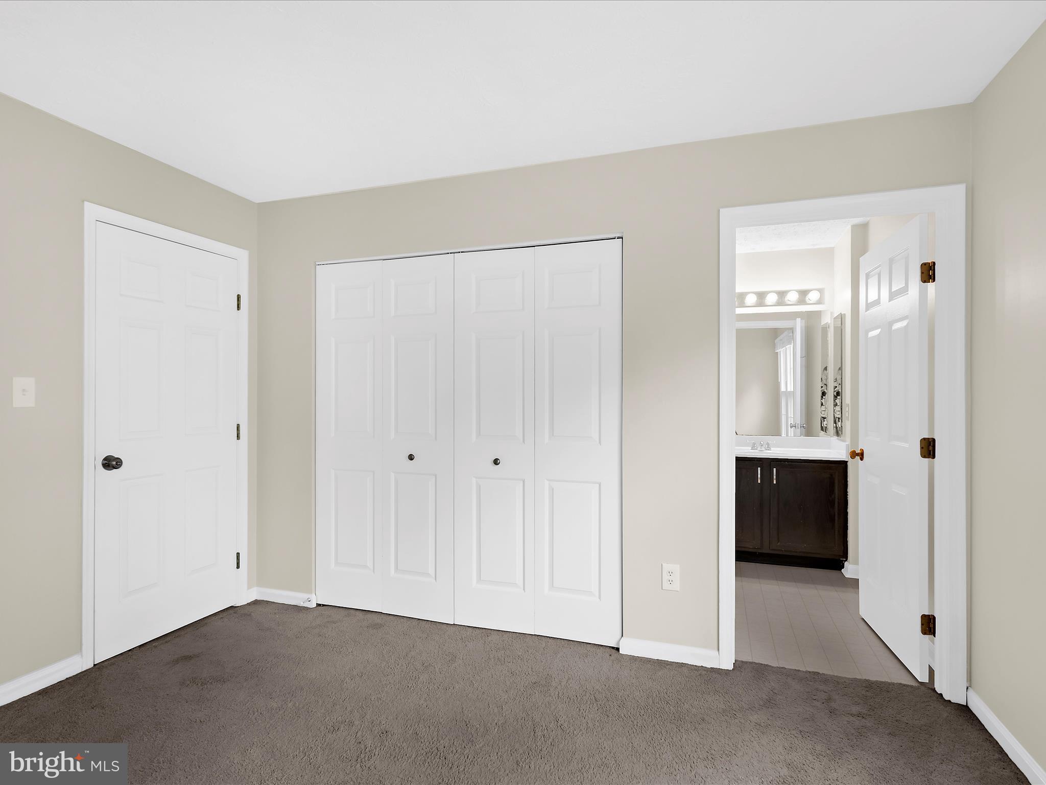 CHESTNUT HILL COVE - Residential