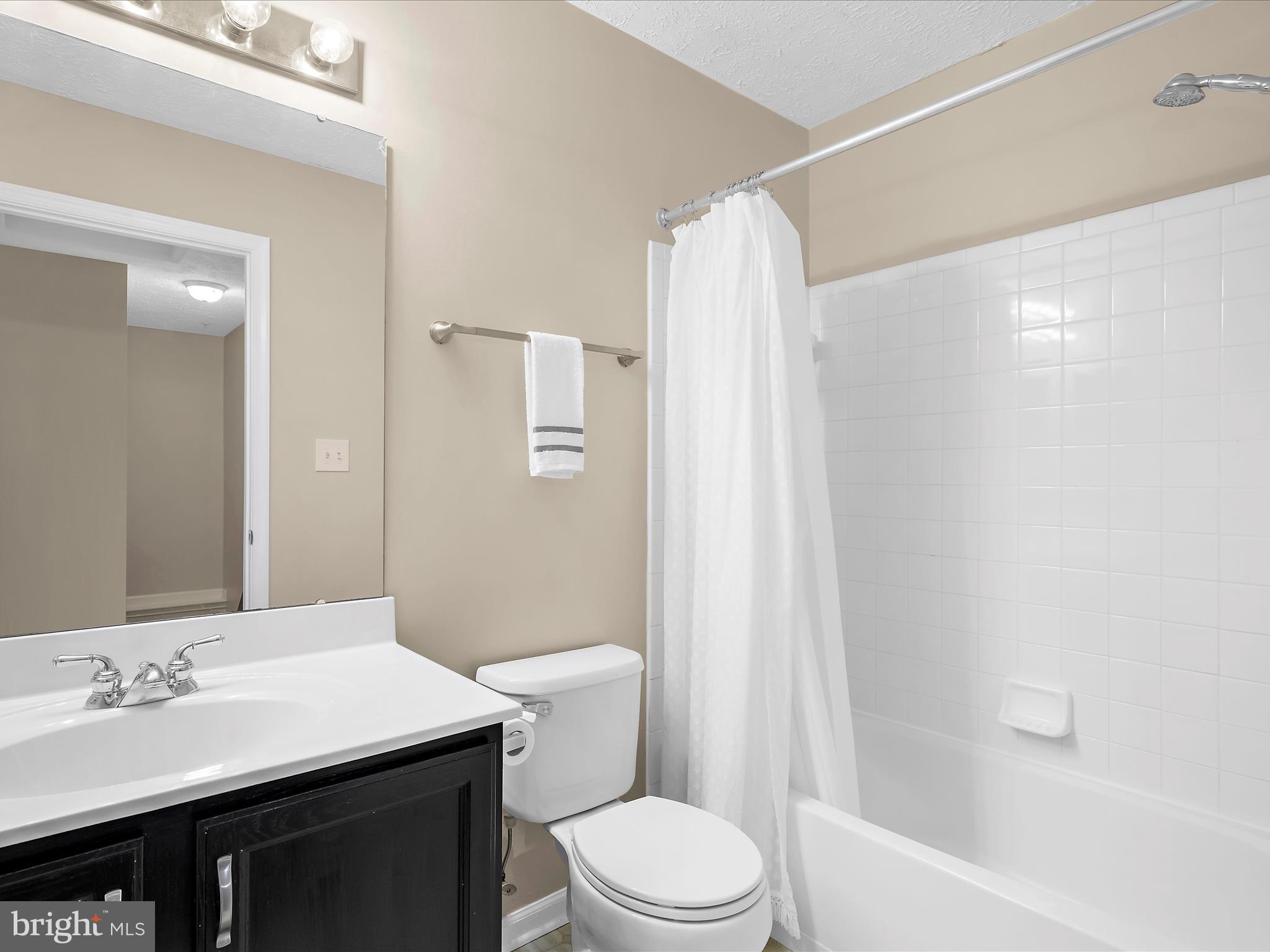 CHESTNUT HILL COVE - Residential