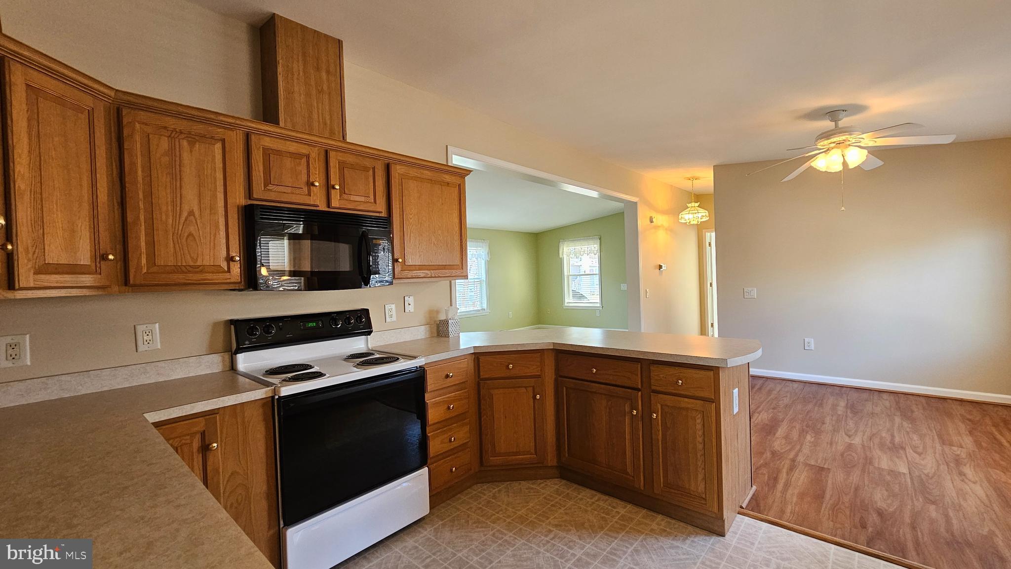 HYDE PARK - Residential