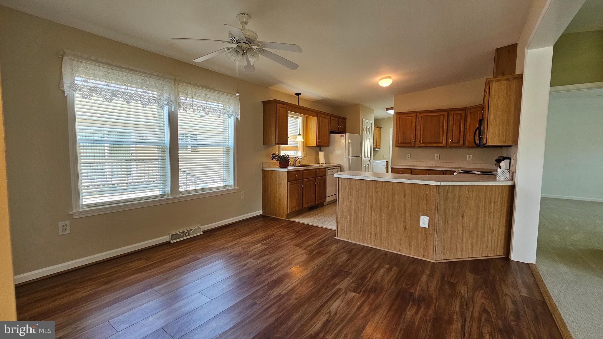 HYDE PARK - Residential