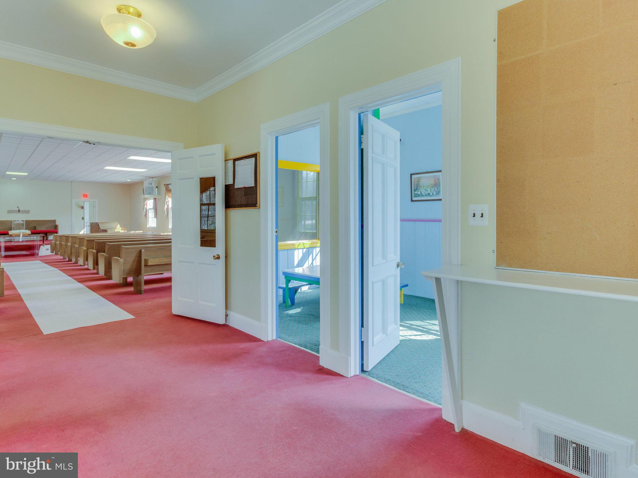 SUNNY HILLS - Commercial Sale