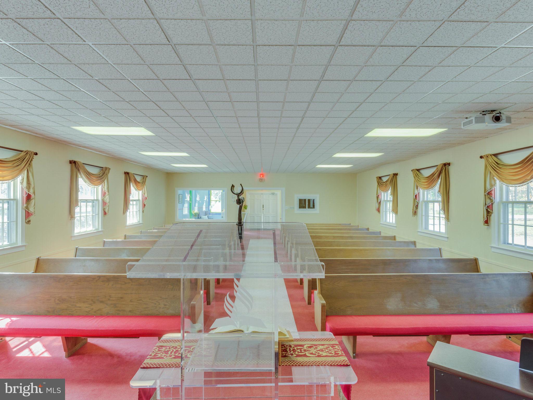 SUNNY HILLS - Commercial Sale