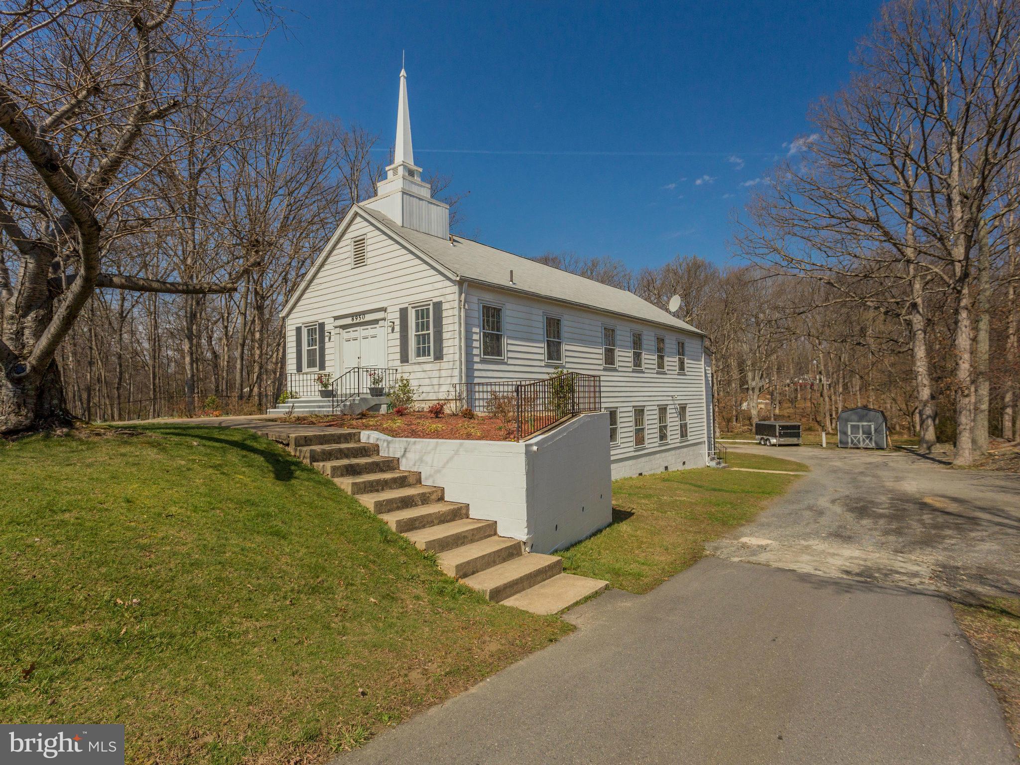 SUNNY HILLS - Commercial Sale