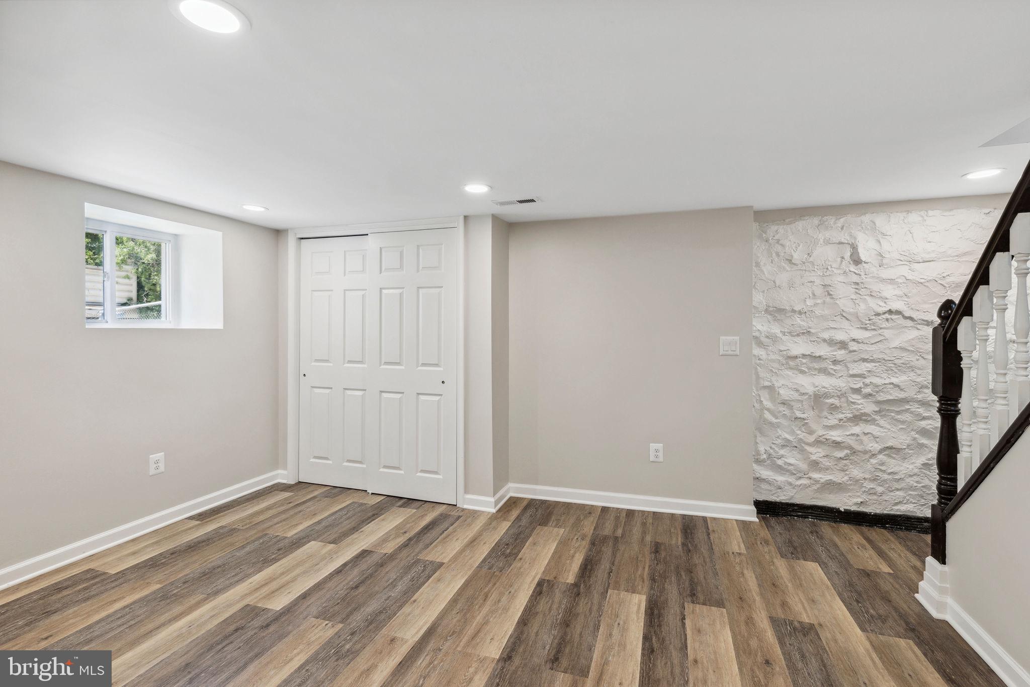 WESTFIELD - Residential