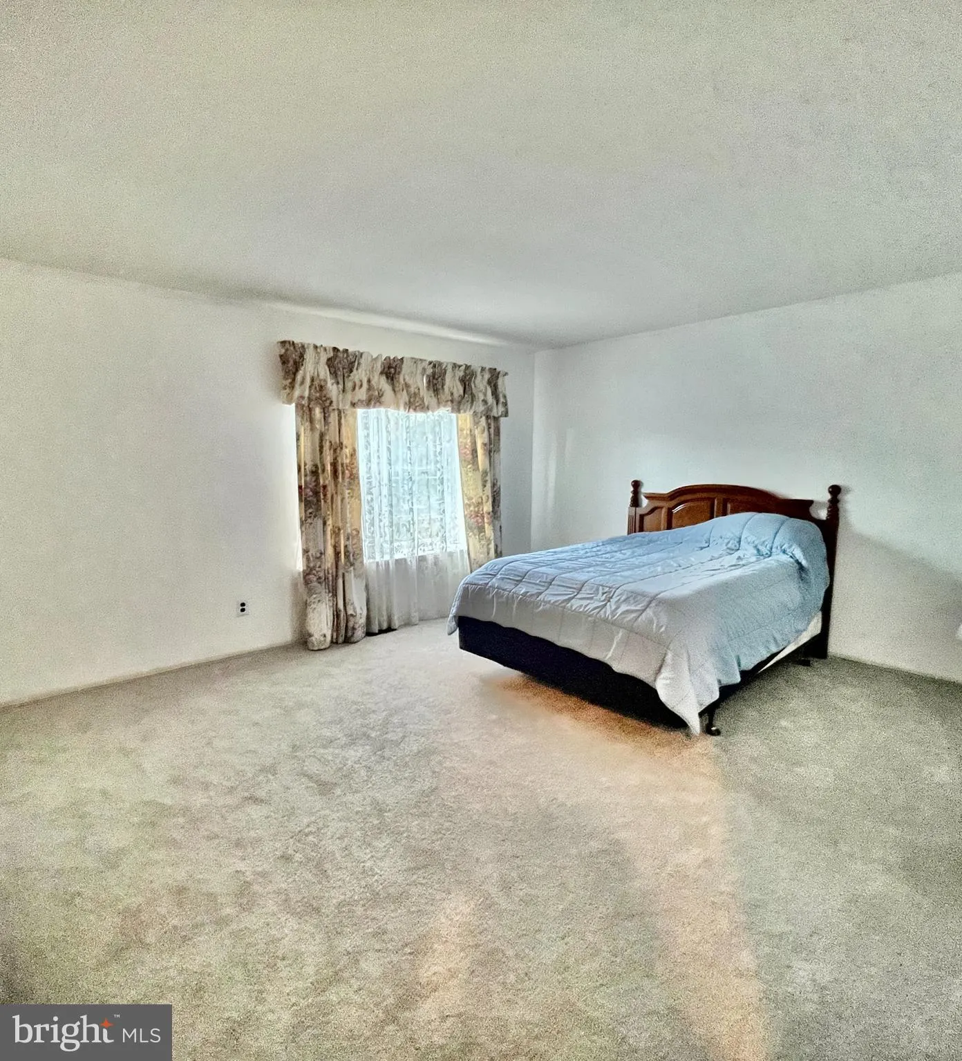 Clementon, New Jersey 08021, United States, 3 Bedrooms Bedrooms, ,3 BathroomsBathrooms,Residential,Active,147044