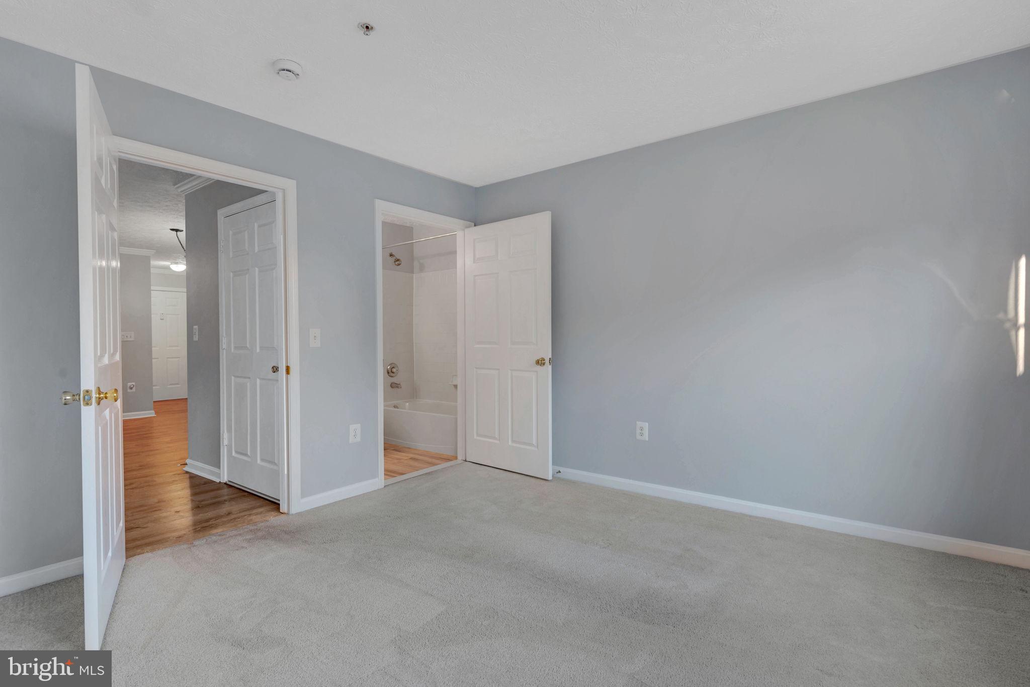 COVINGTON - Residential