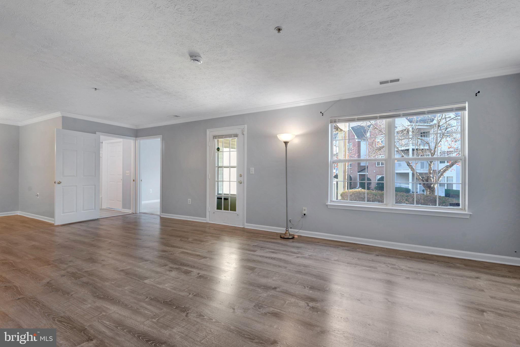 COVINGTON - Residential