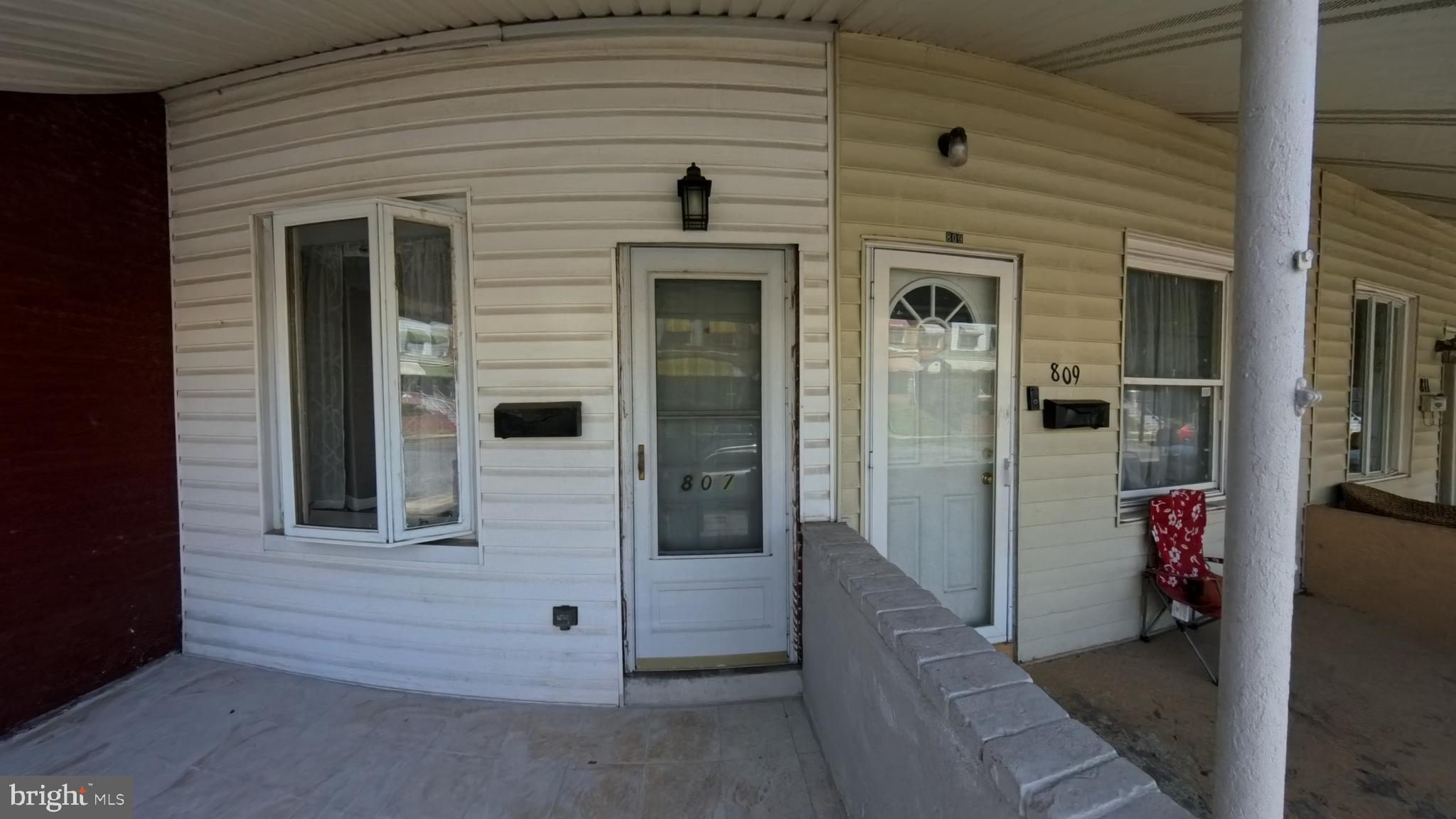 807 W 7TH STREET