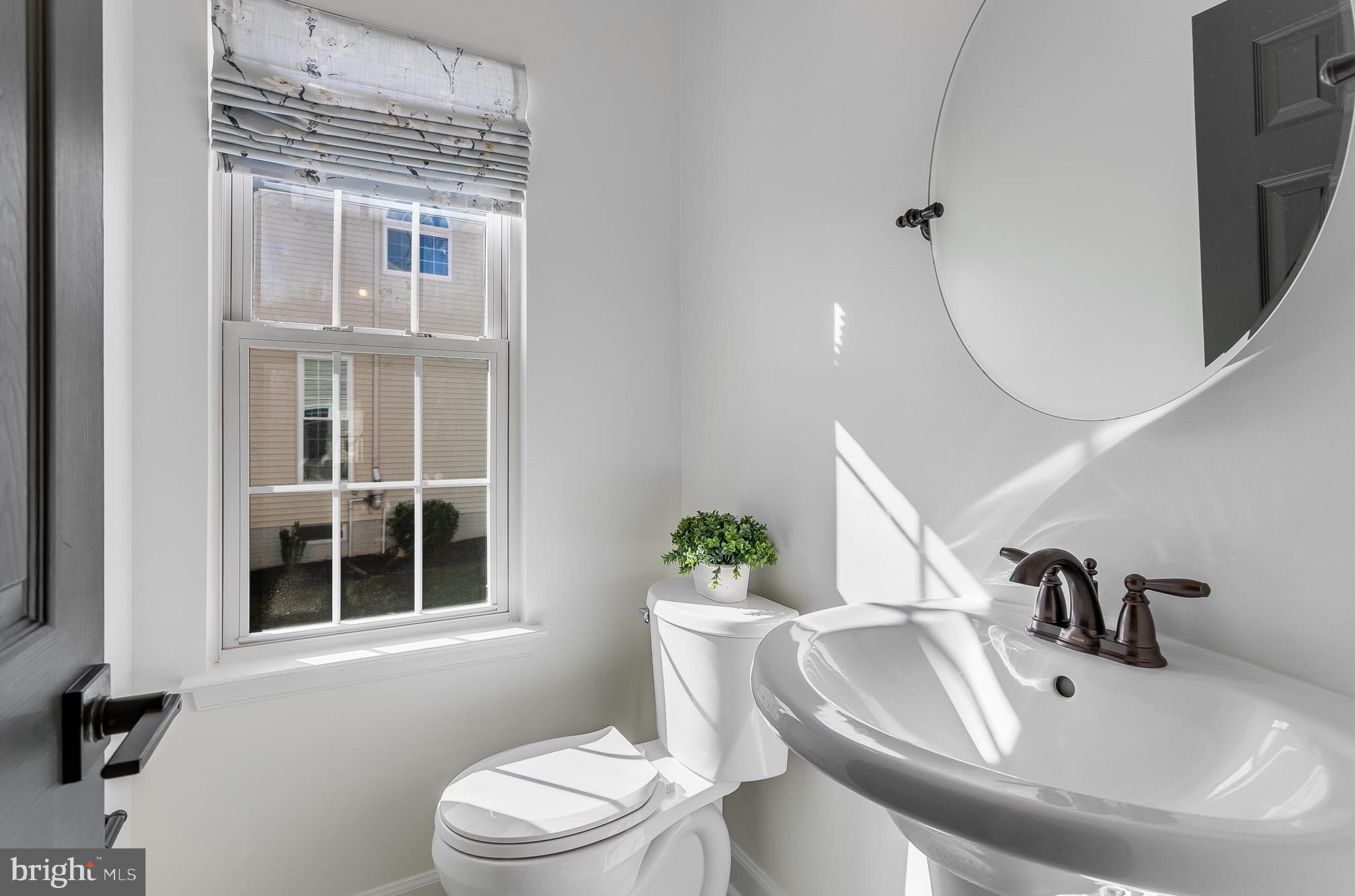 WOODLEA MANOR - Residential