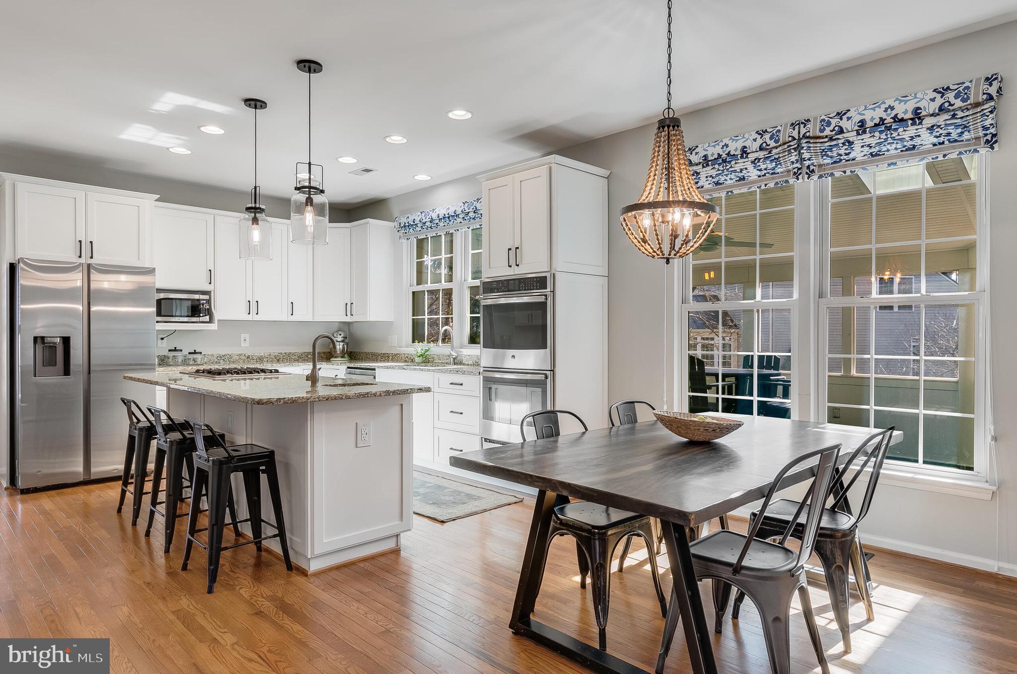 WOODLEA MANOR - Residential