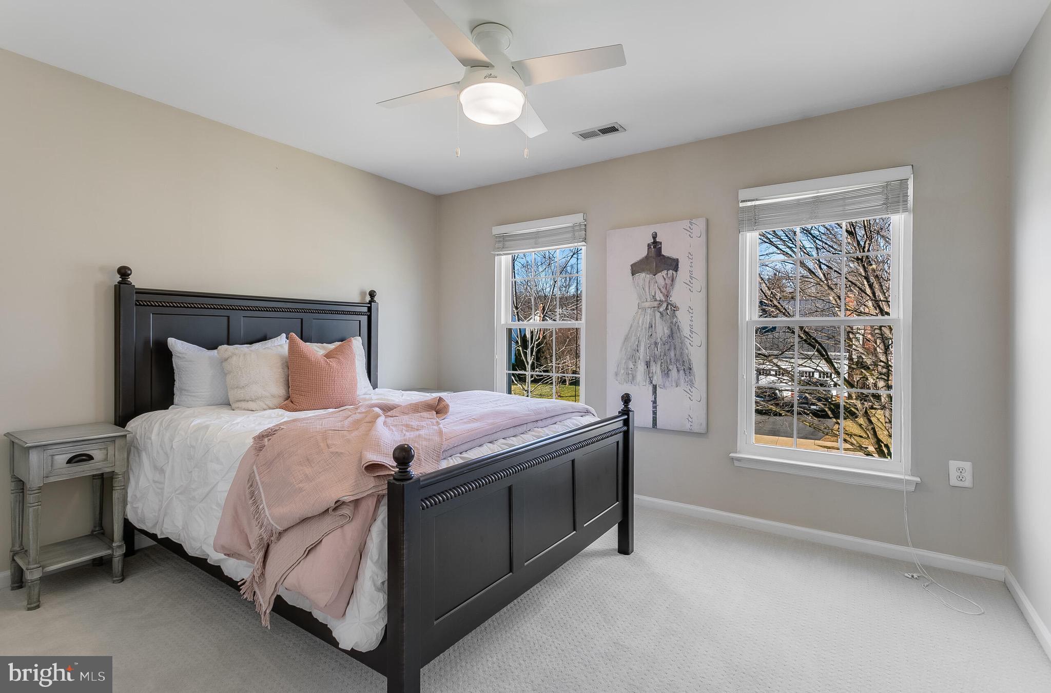 WOODLEA MANOR - Residential