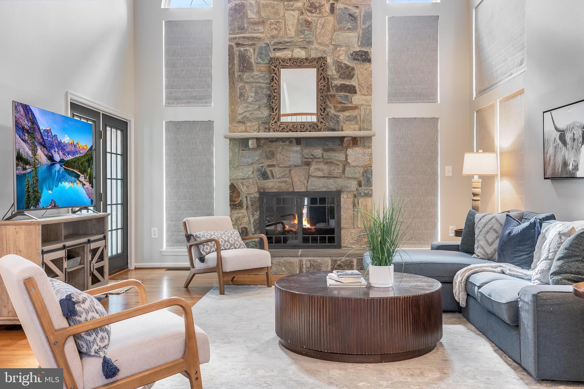 WOODLEA MANOR - Residential