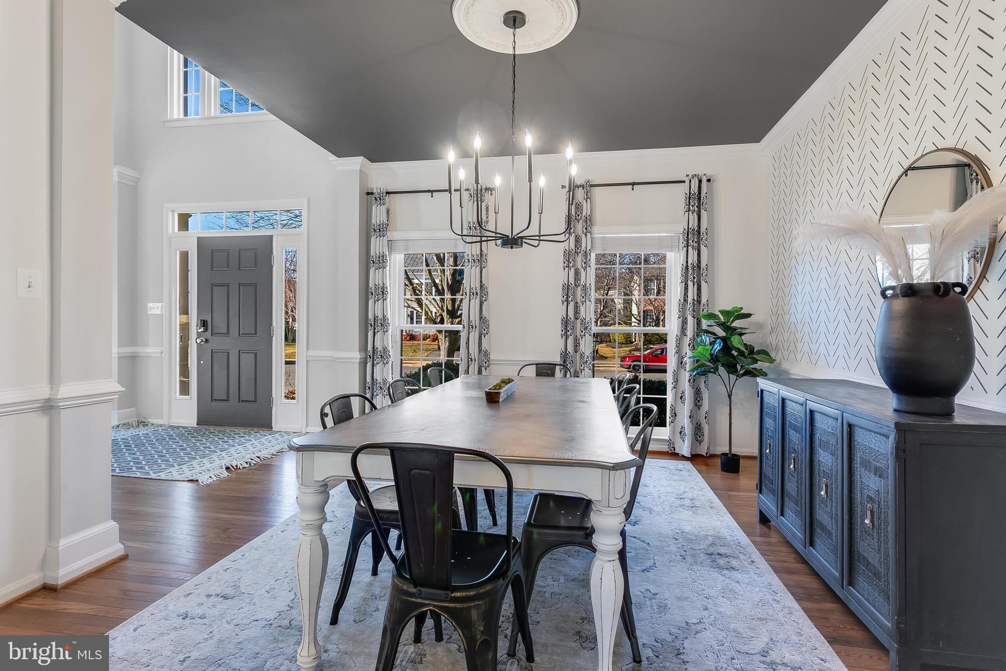 WOODLEA MANOR - Residential