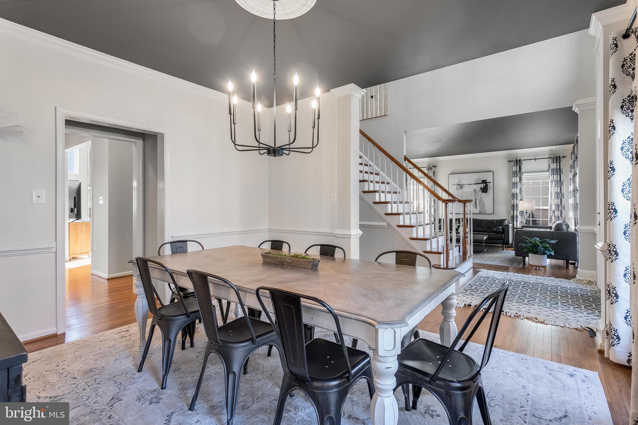 WOODLEA MANOR - Residential