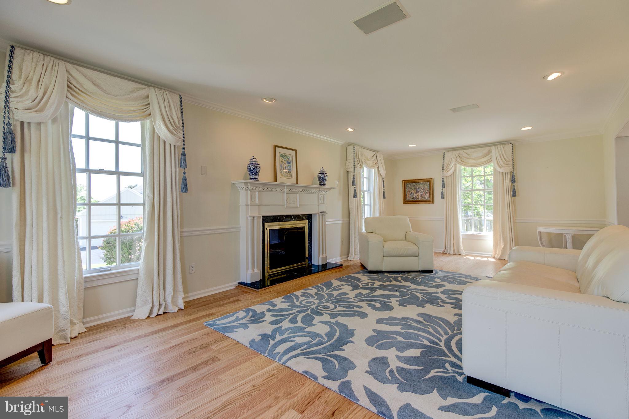 GLENHARDIE - Residential