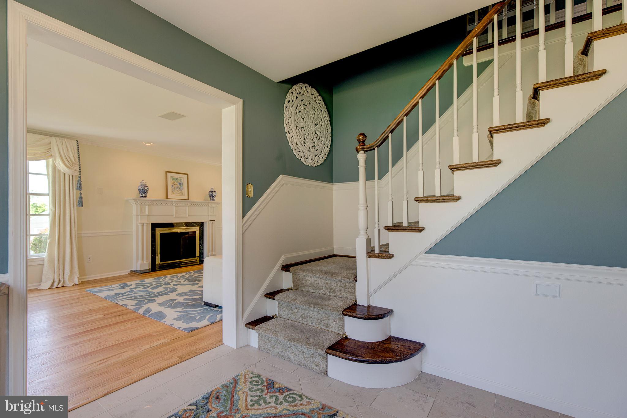 GLENHARDIE - Residential