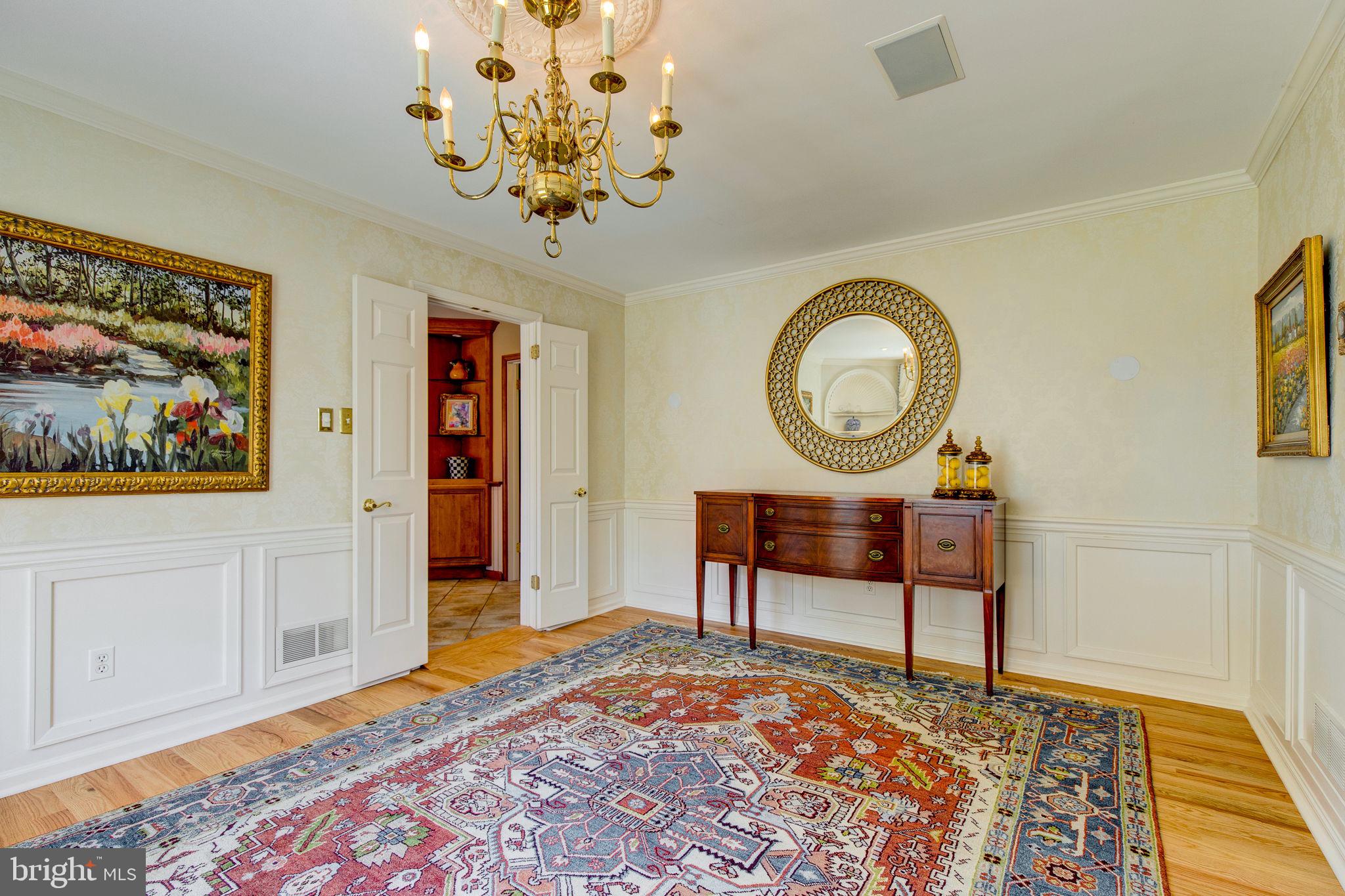 GLENHARDIE - Residential