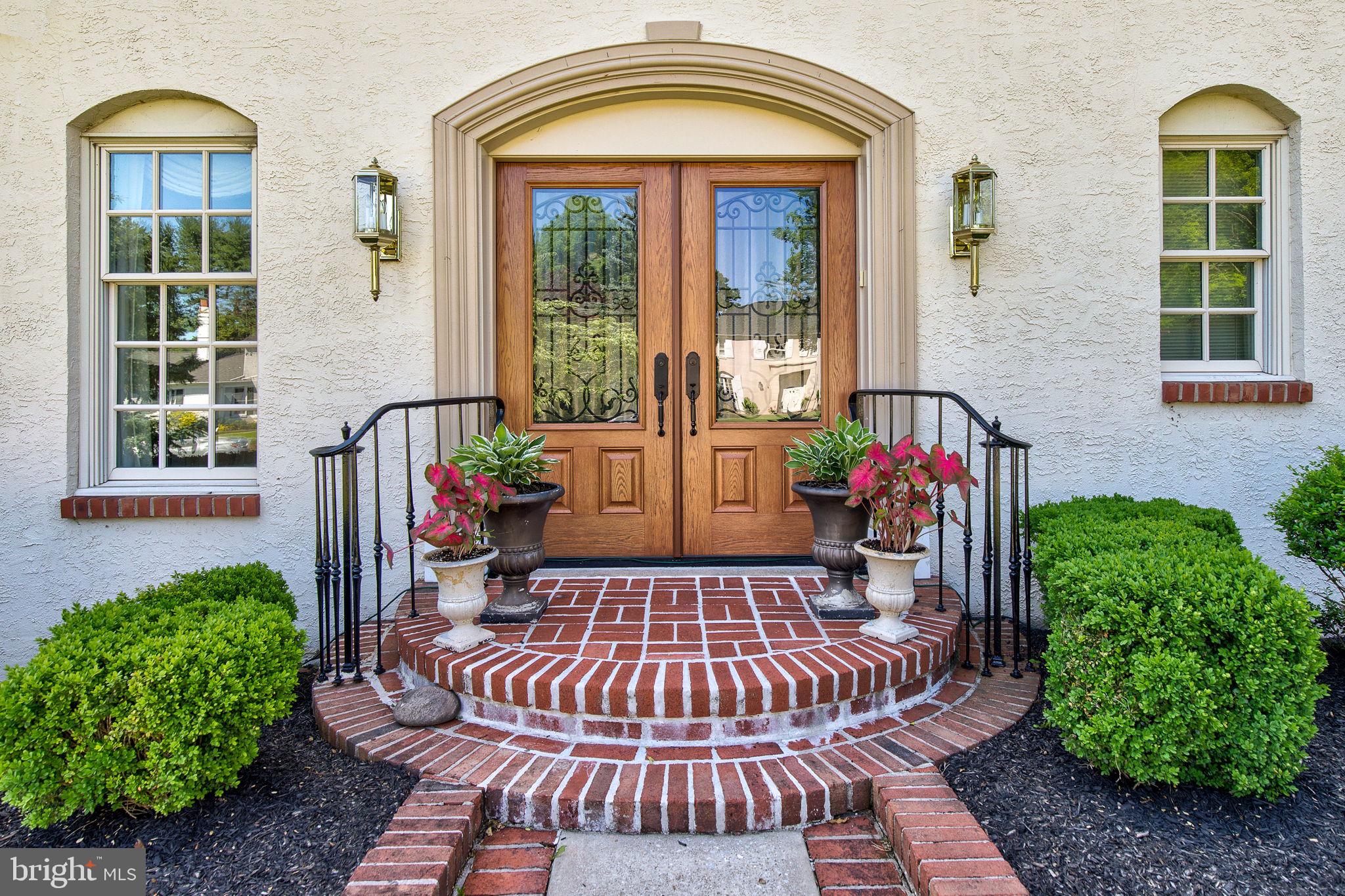 GLENHARDIE - Residential