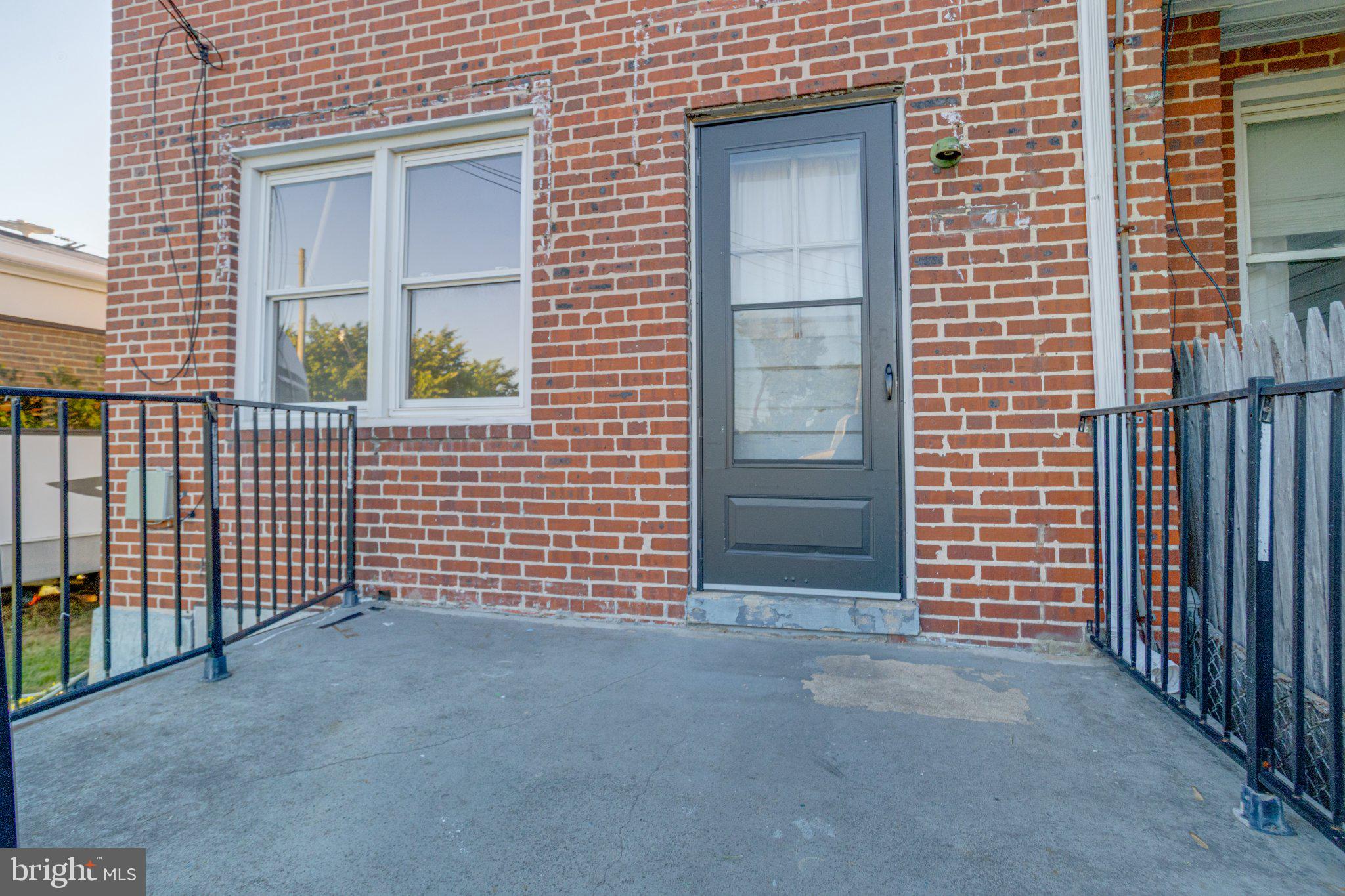 DUNDALK VILLAGE - Residential