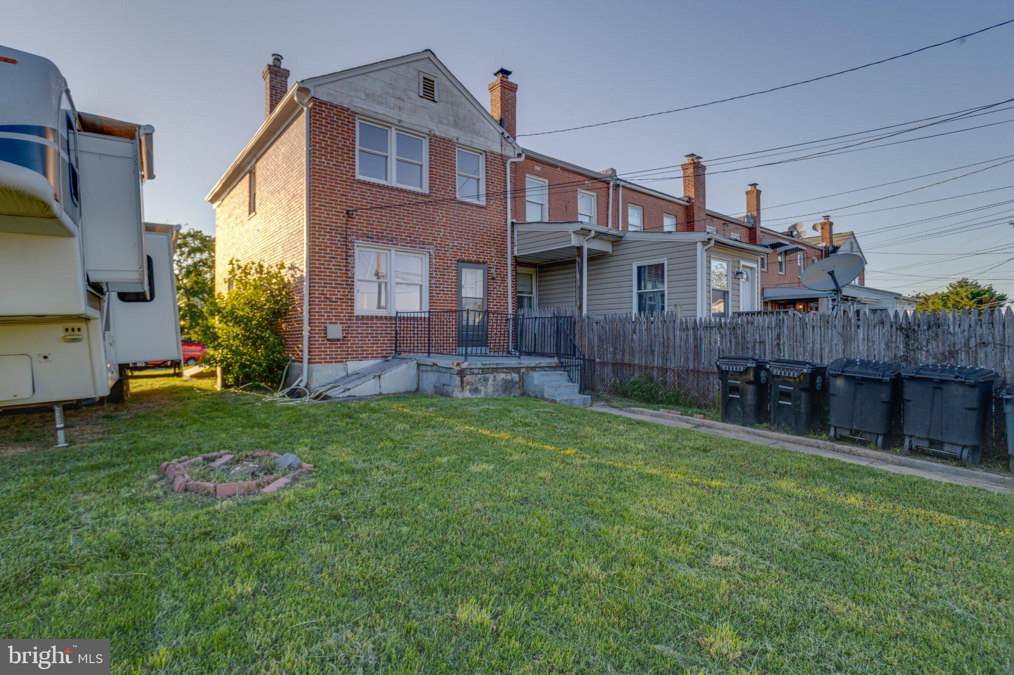 DUNDALK VILLAGE - Residential