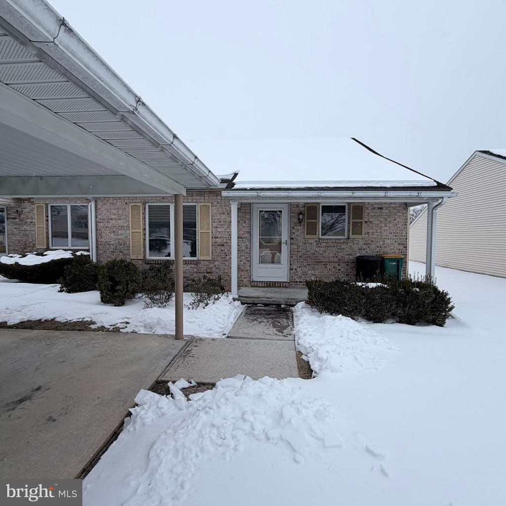 Photo of 1158 Westgate Drive, CHAMBERSBURG, PA 17201 (MLS # PAFL2032558)
