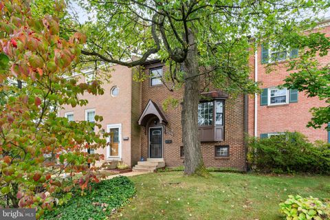 7608 BLAND DRIVE MANASSAS VA 20109