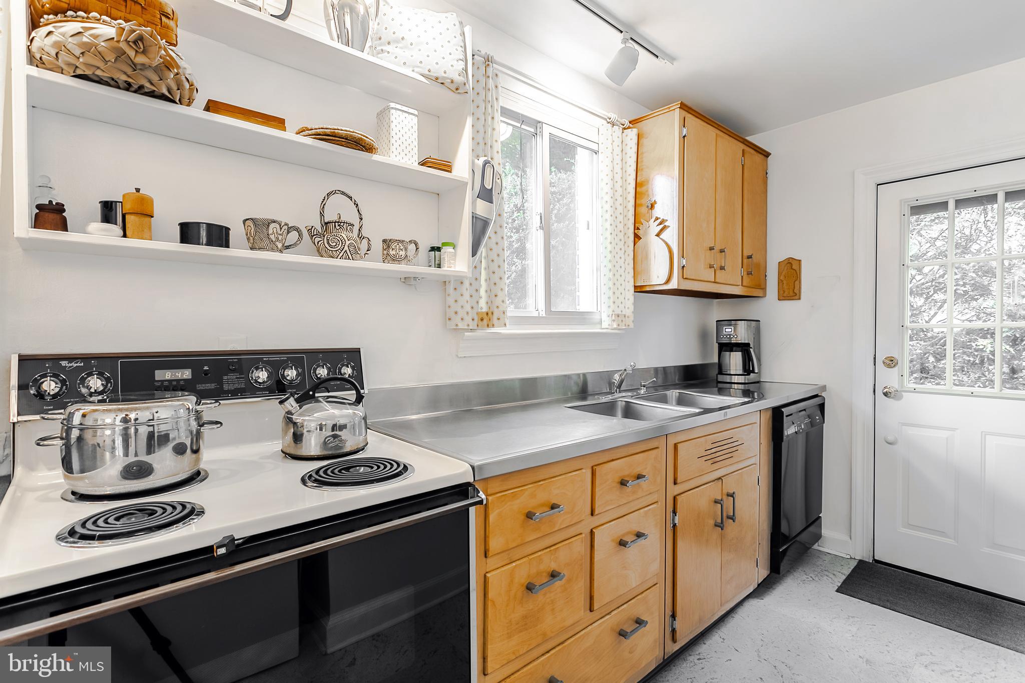 PILGRIM GDNS - Residential