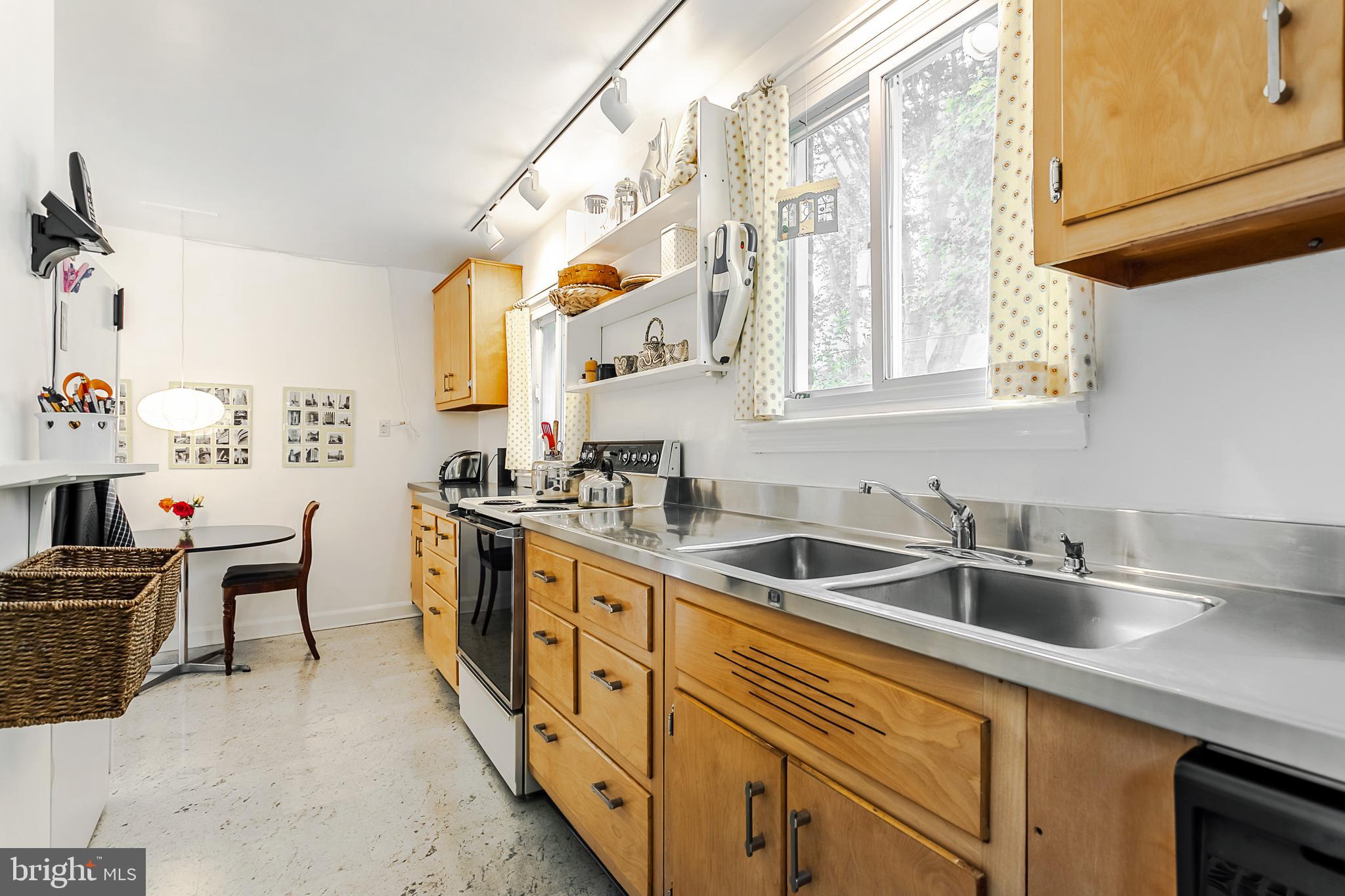 PILGRIM GDNS - Residential