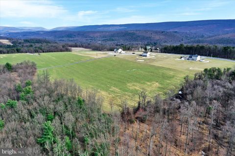 0 S OAK LANE AUBURN PA 17922