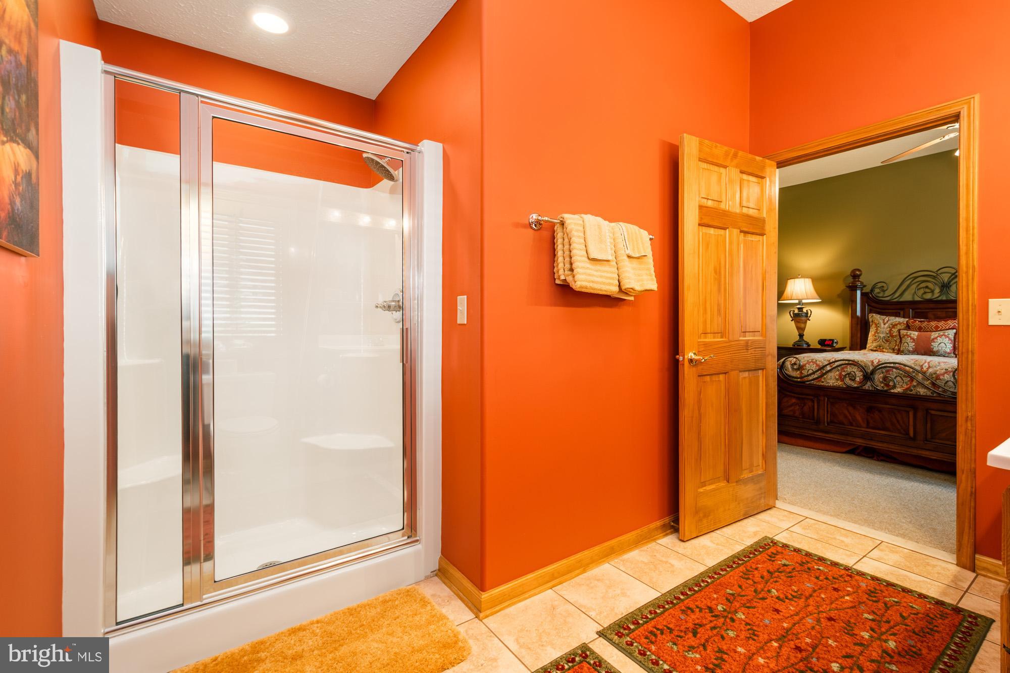 OVERLOOK VILLAS - Residential