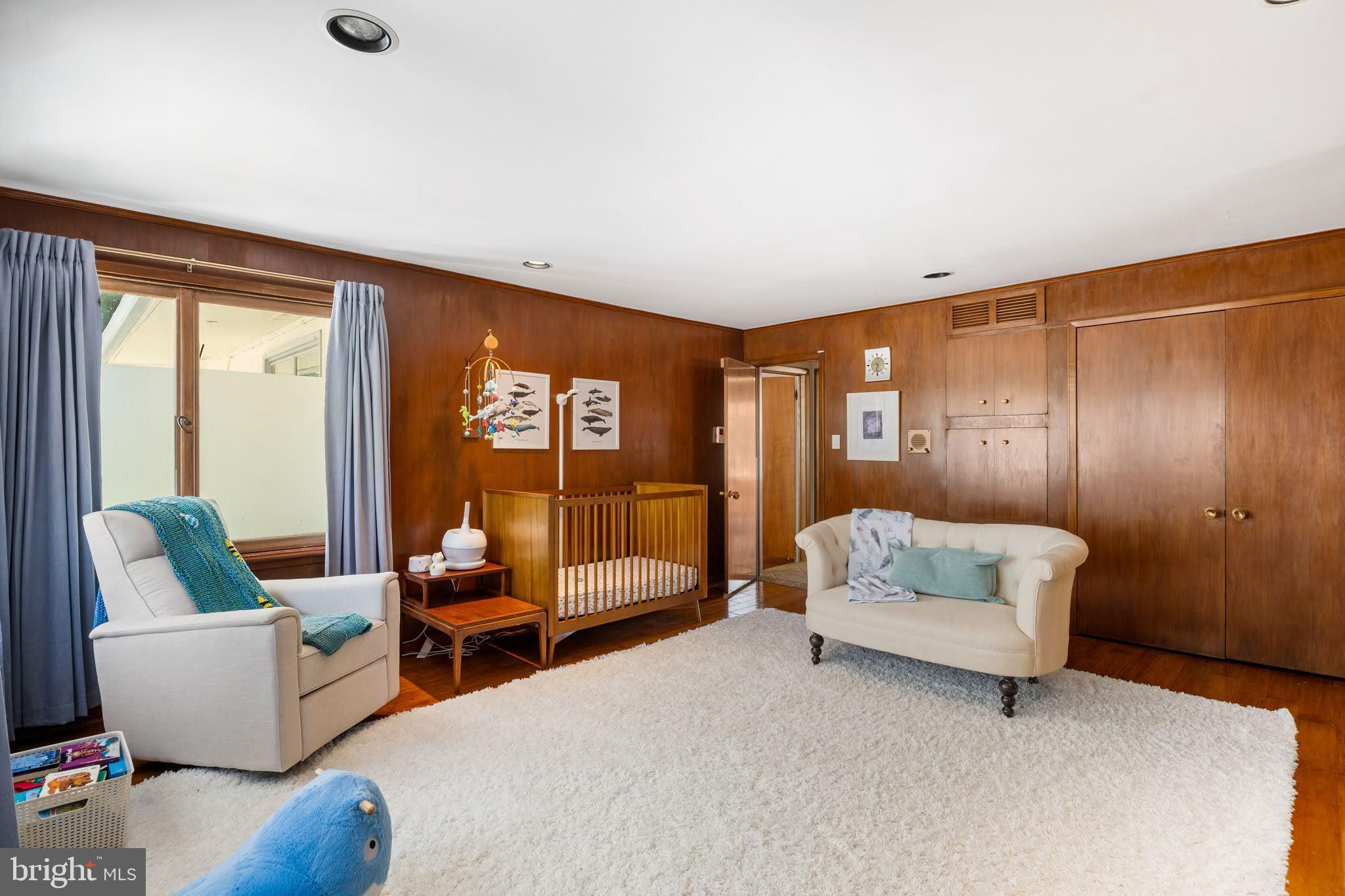 CURTIS HILLS - Residential