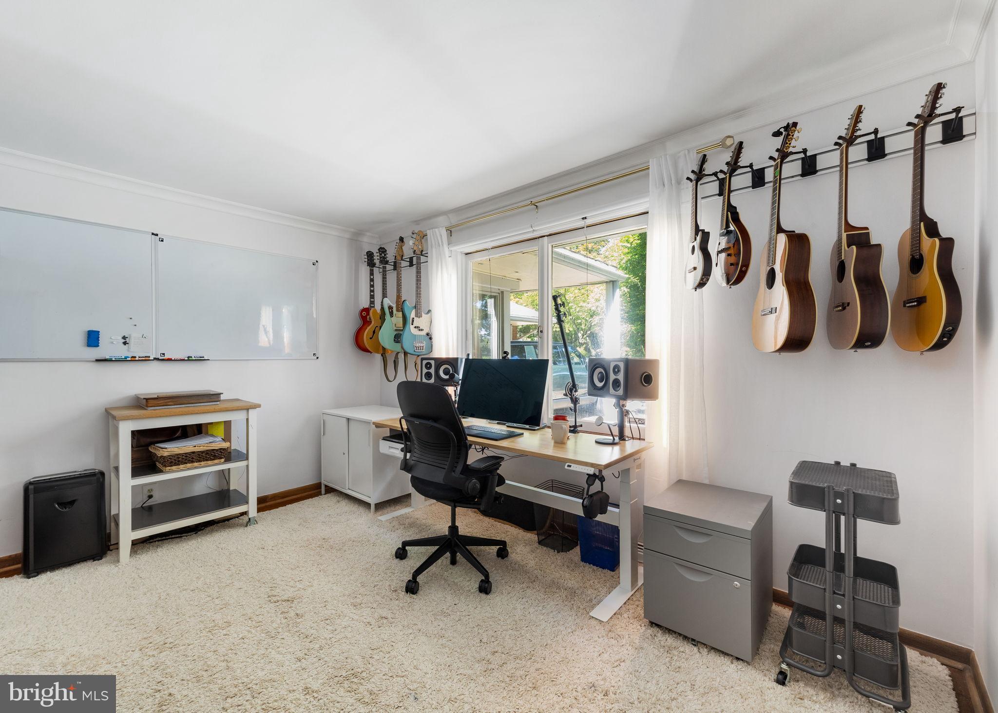 CURTIS HILLS - Residential