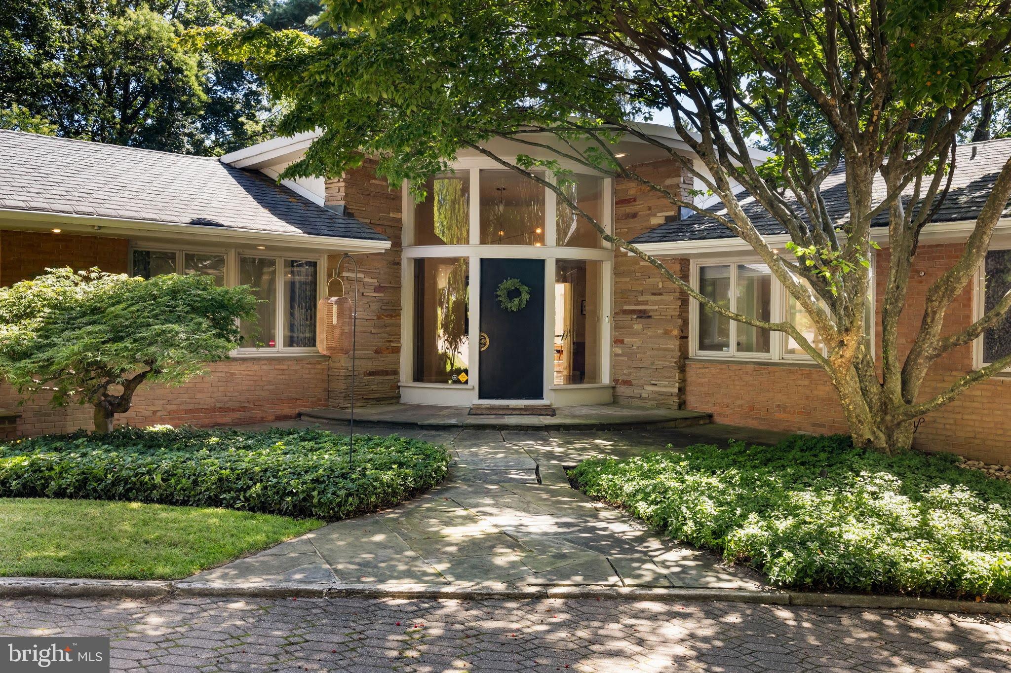 CURTIS HILLS - Residential