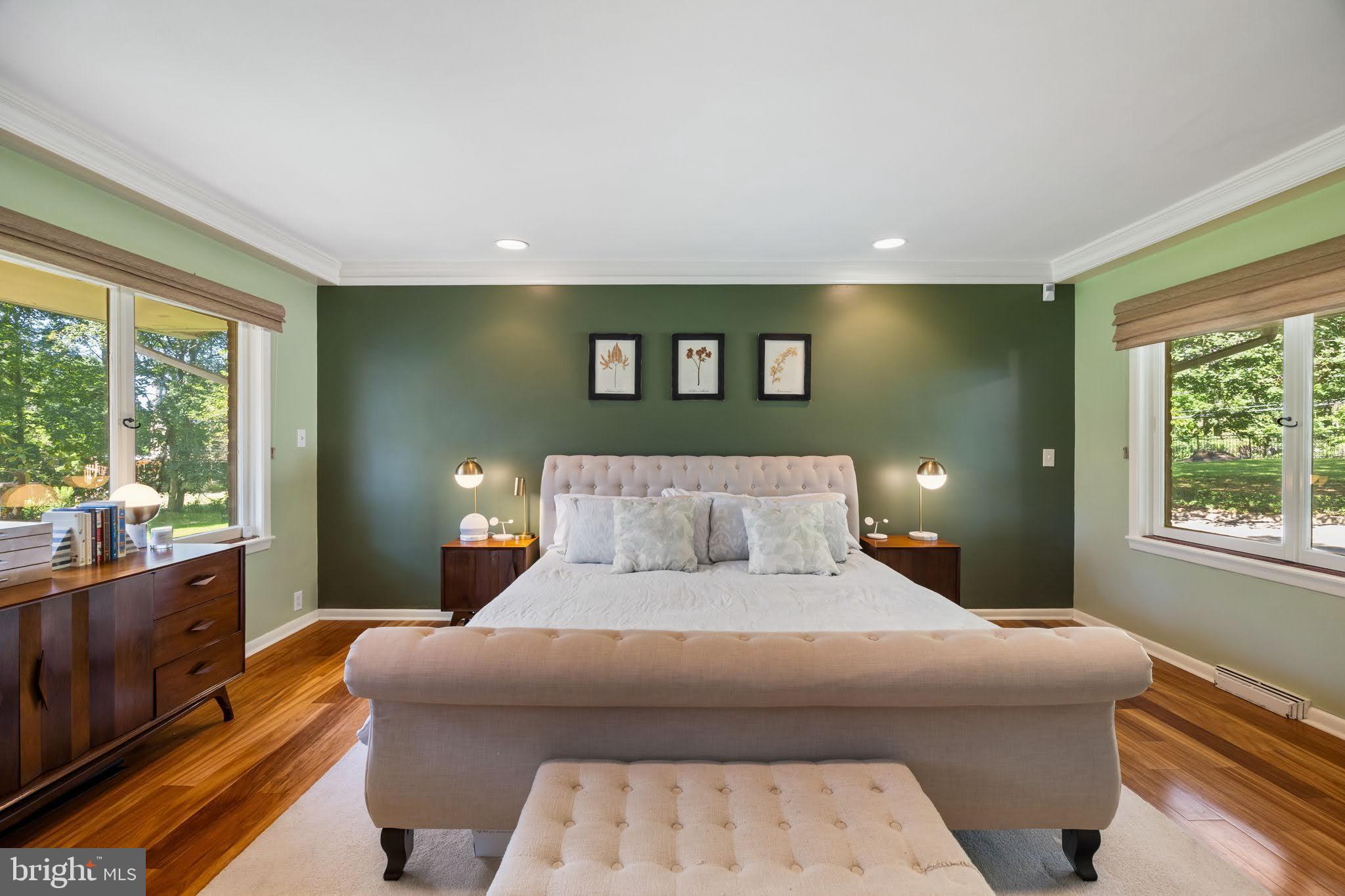 CURTIS HILLS - Residential