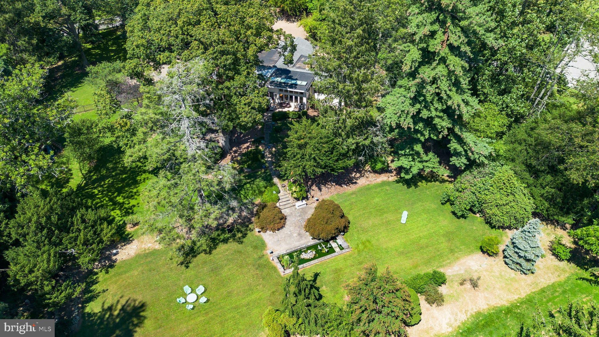 CURTIS HILLS - Residential