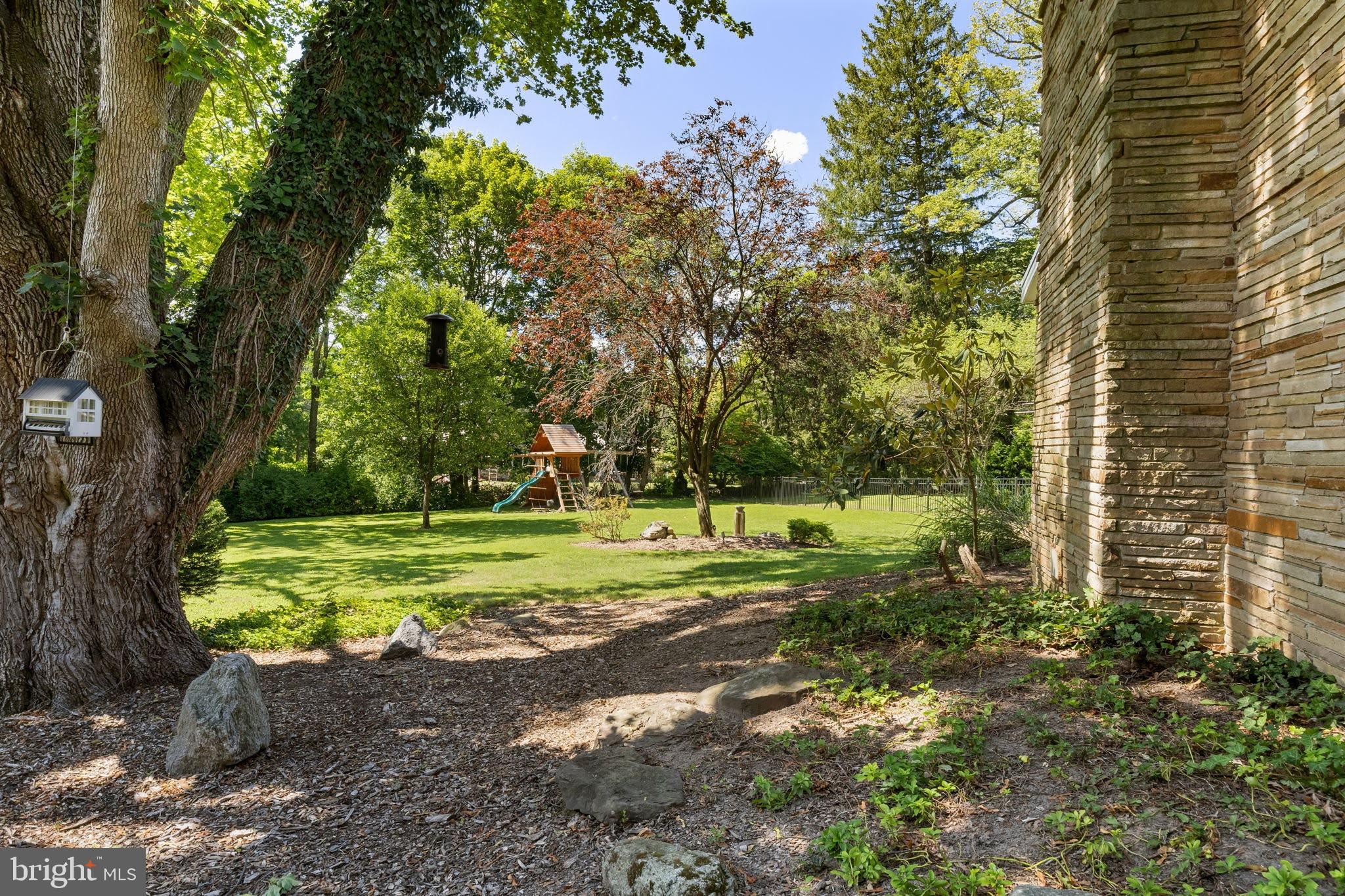 CURTIS HILLS - Residential