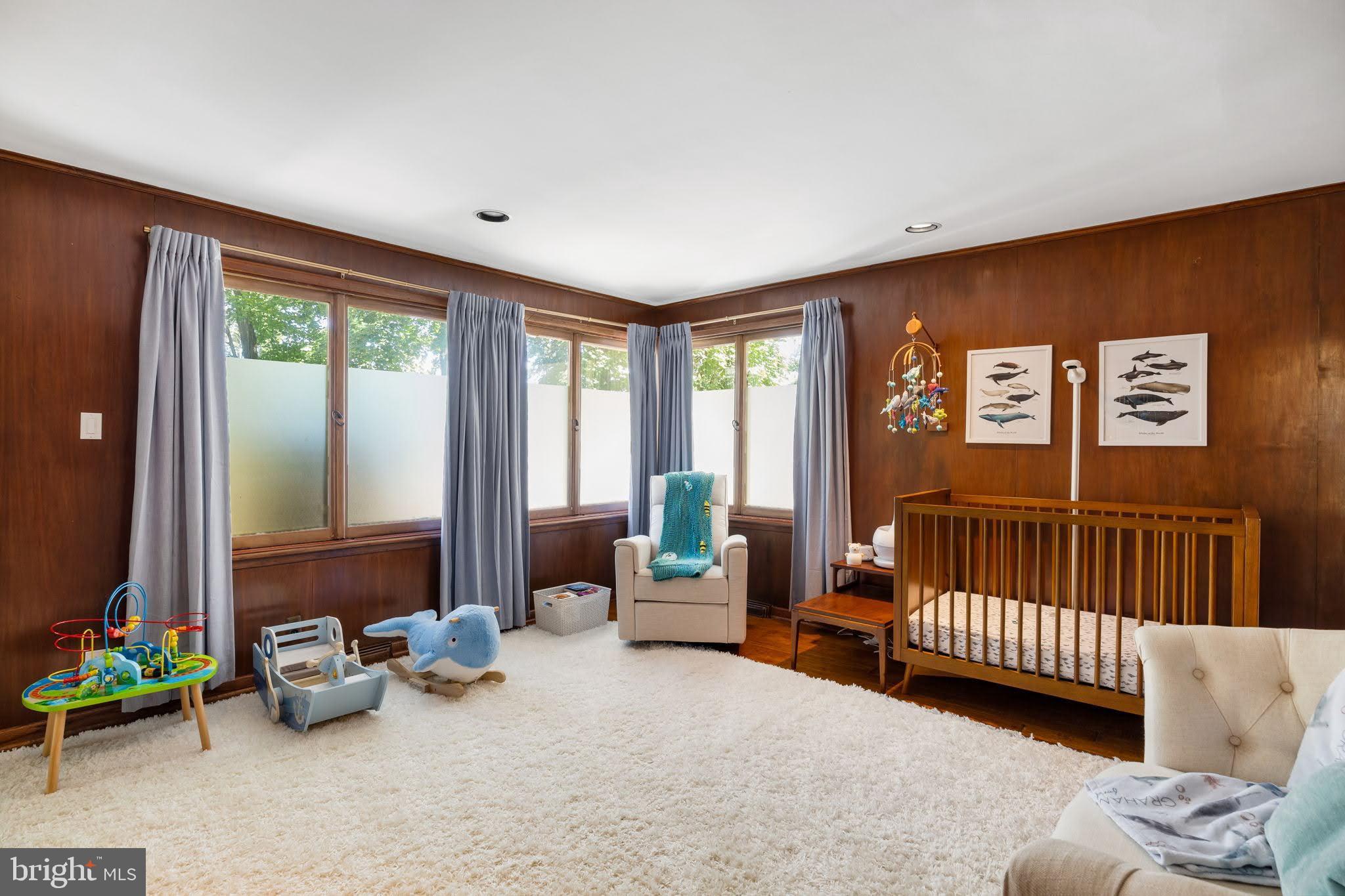 CURTIS HILLS - Residential