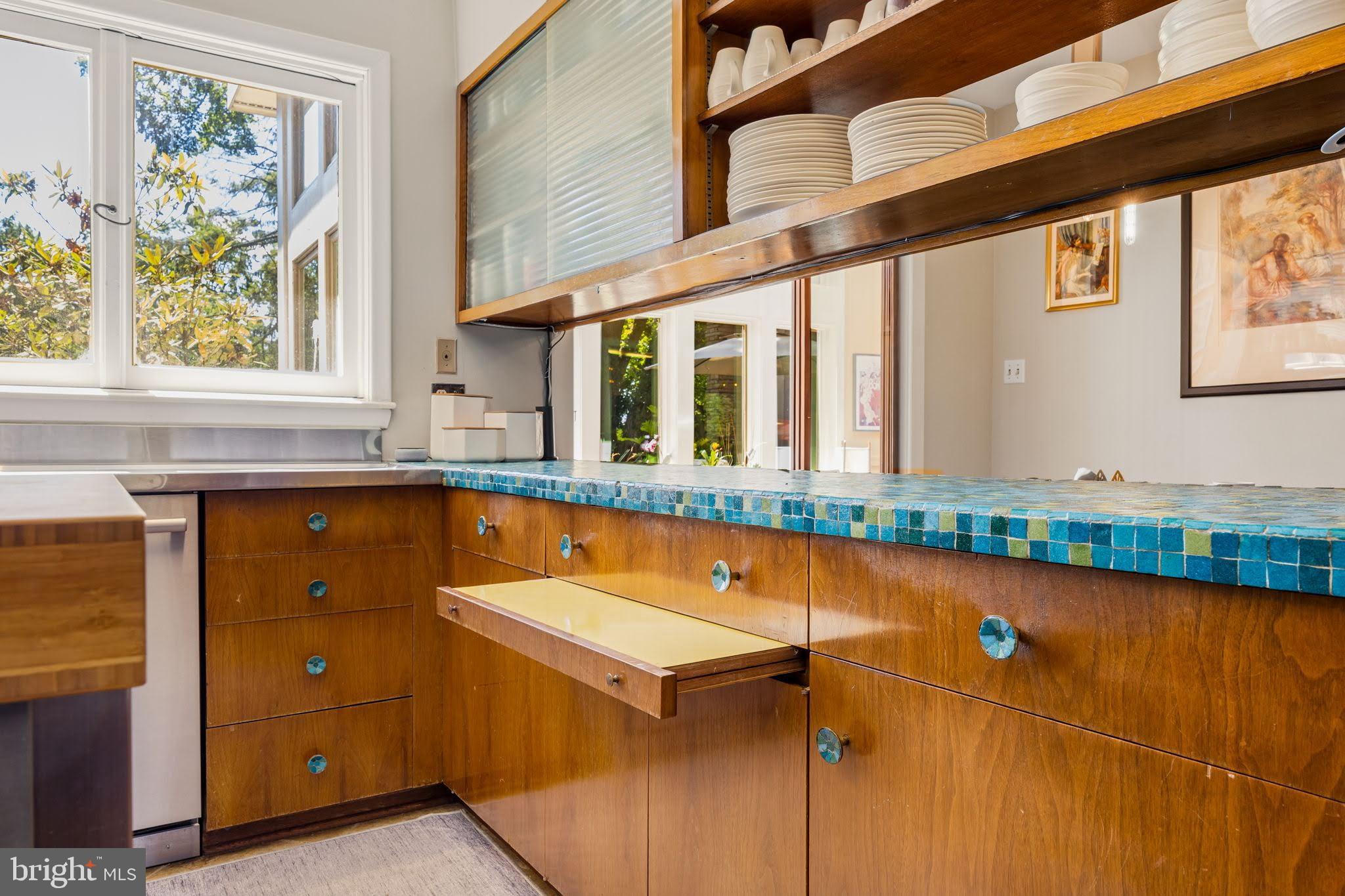 CURTIS HILLS - Residential