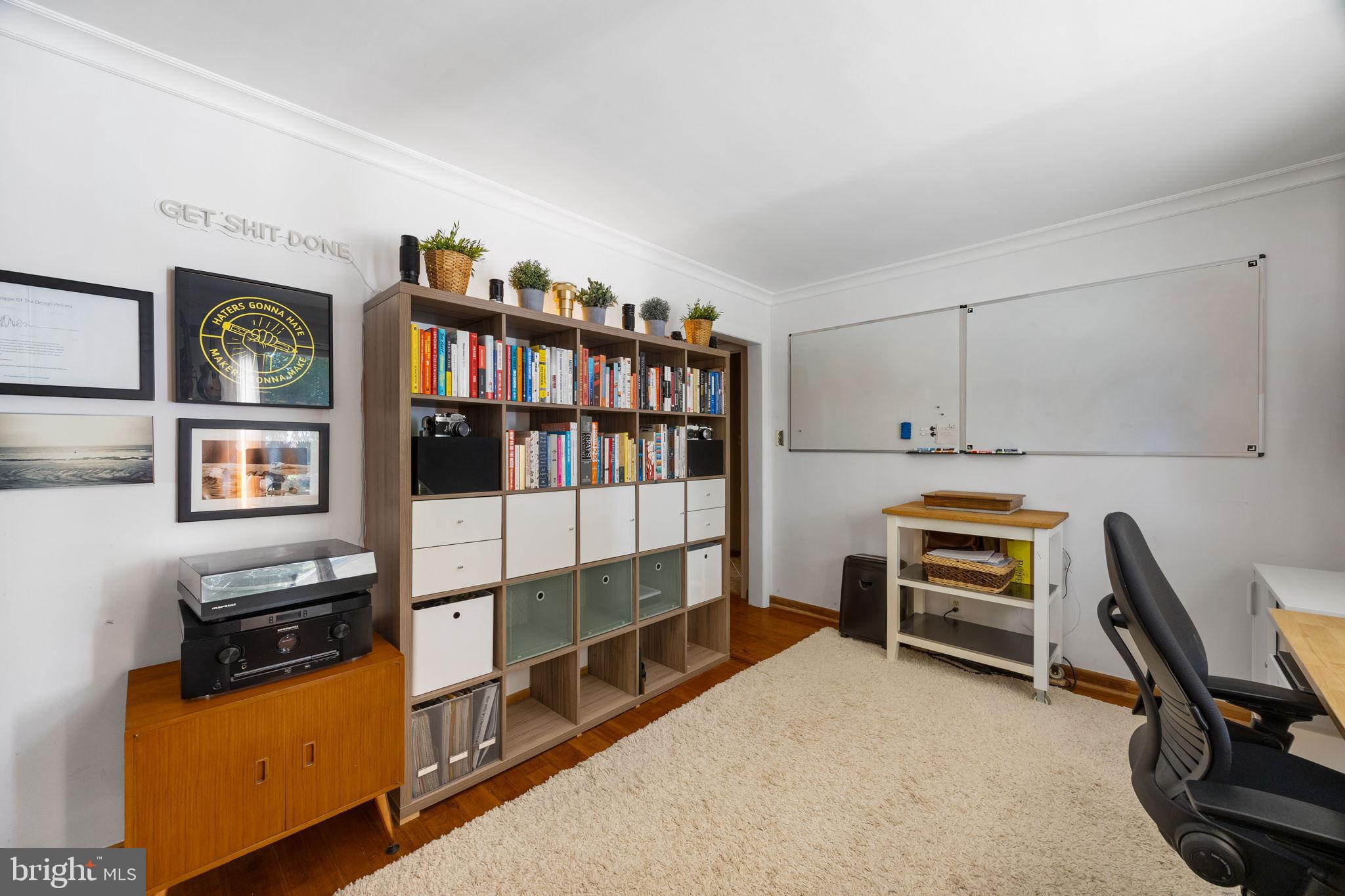 CURTIS HILLS - Residential