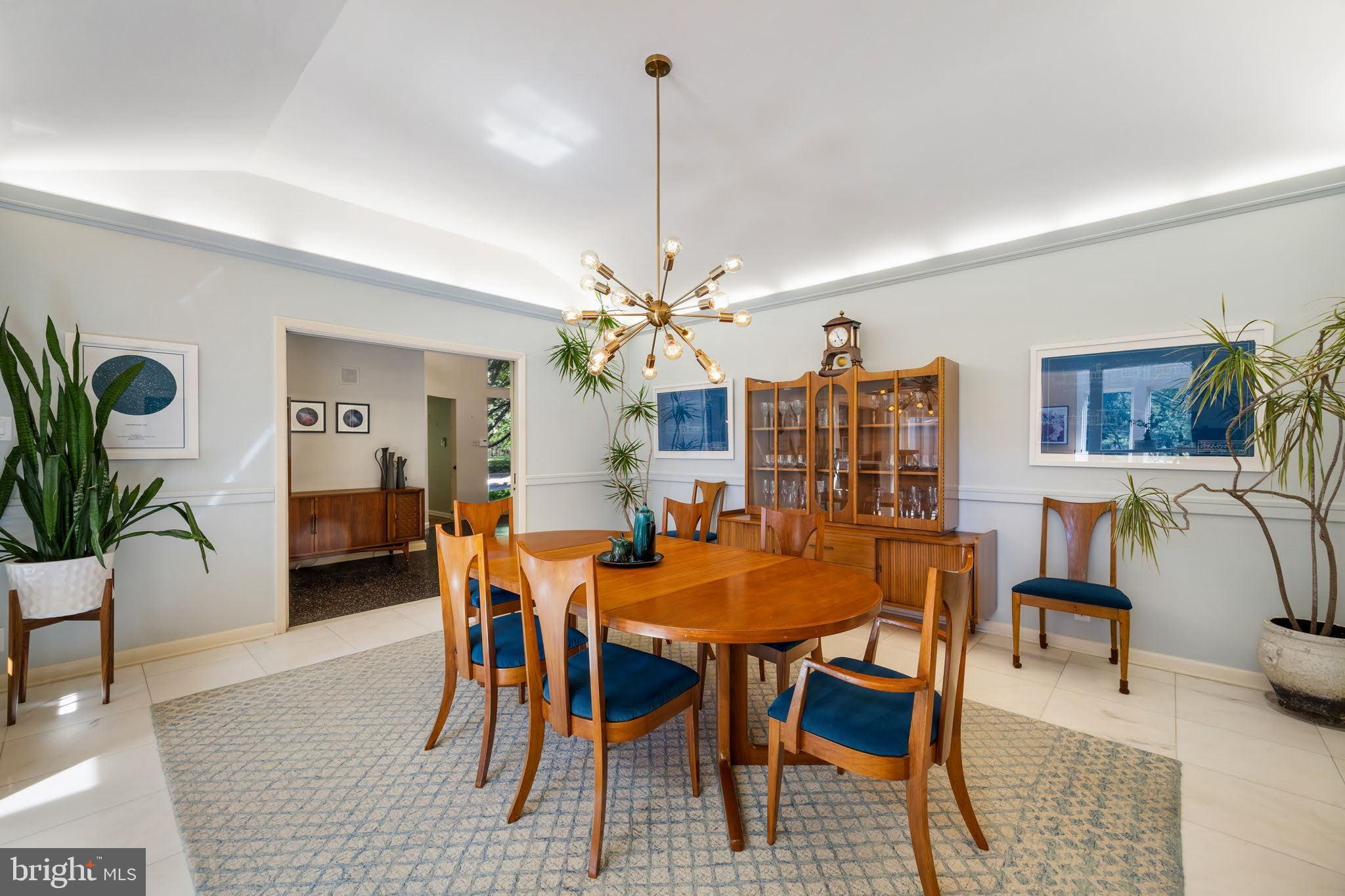 CURTIS HILLS - Residential