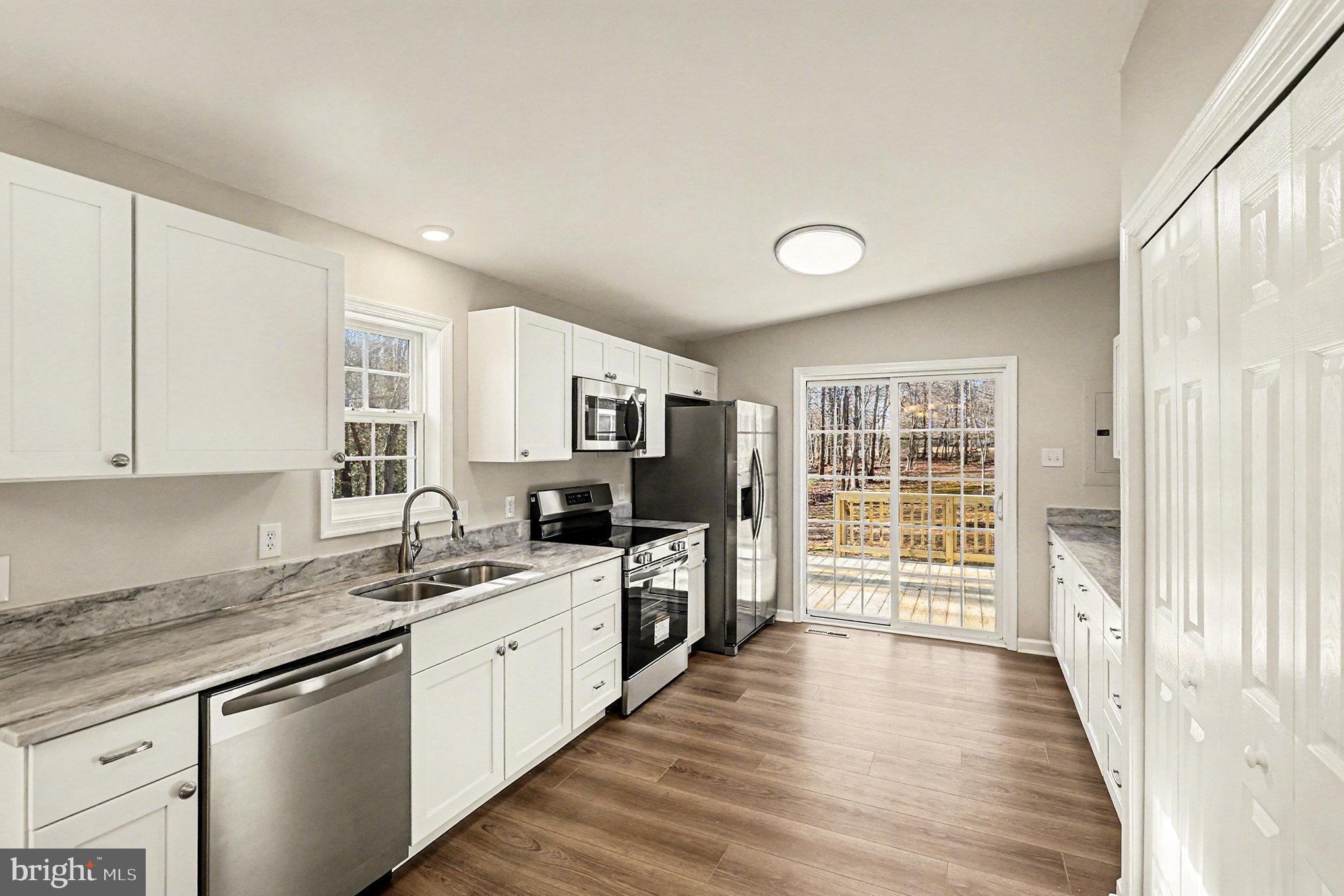 STUARTS PARK - Residential