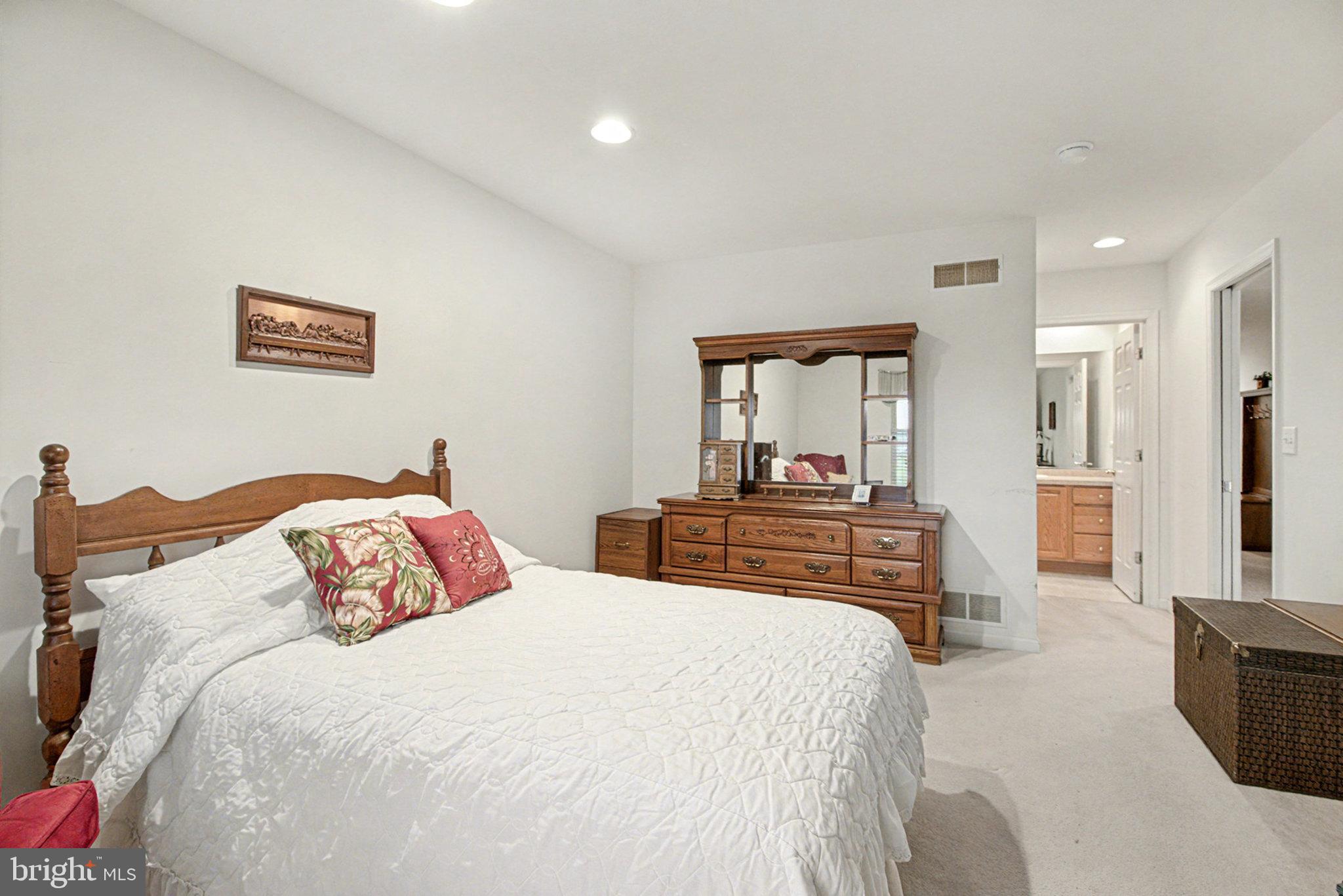 SUMMERFIELD - Residential