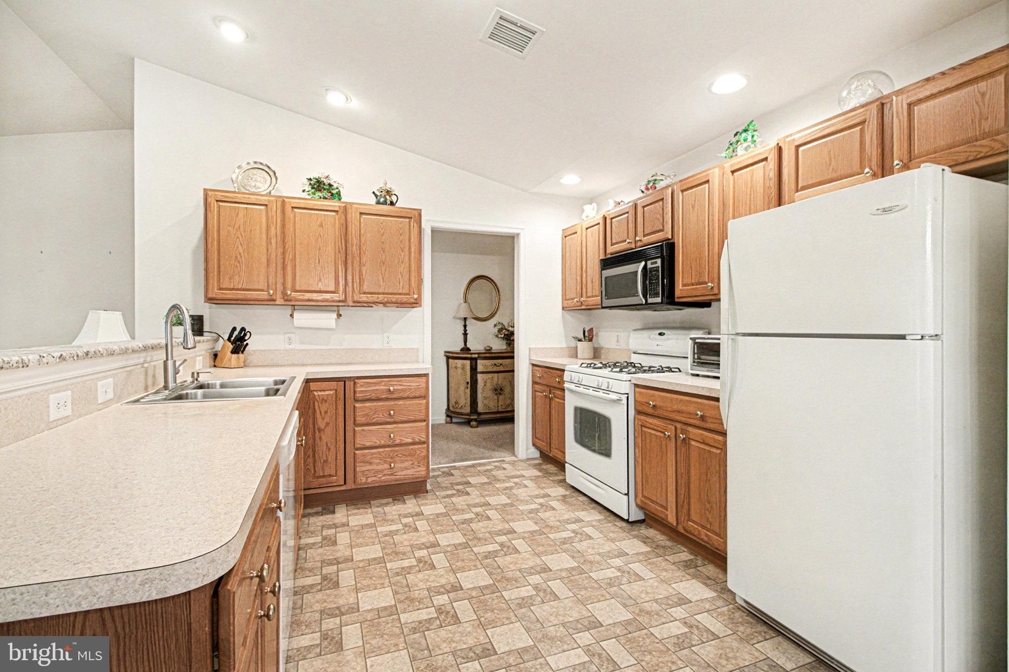 SUMMERFIELD - Residential