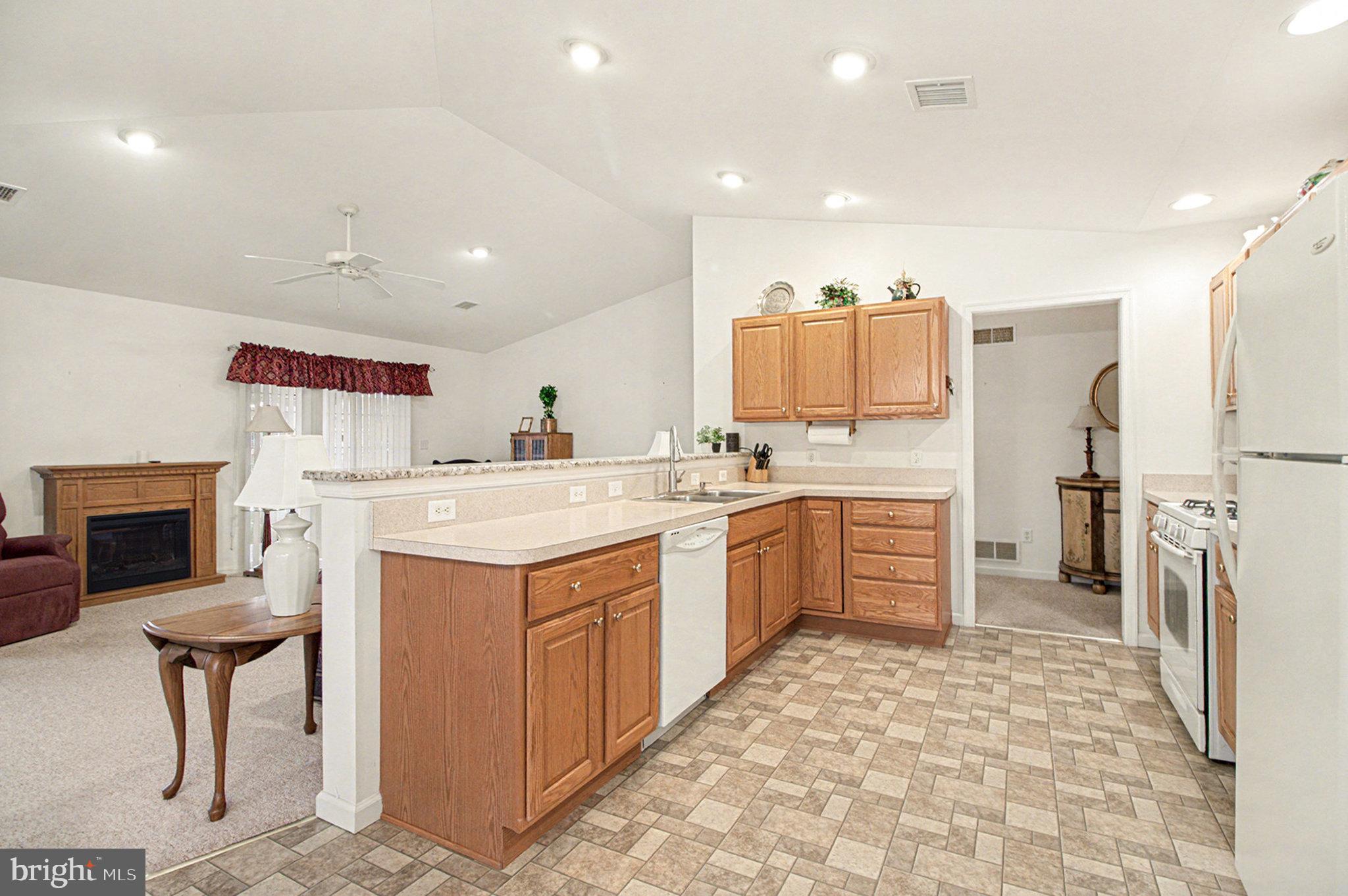 SUMMERFIELD - Residential