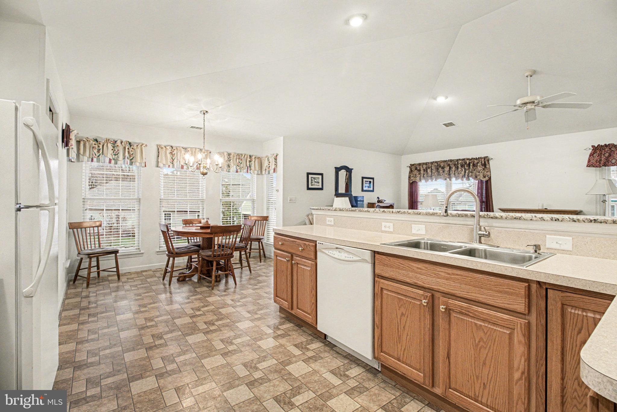 SUMMERFIELD - Residential