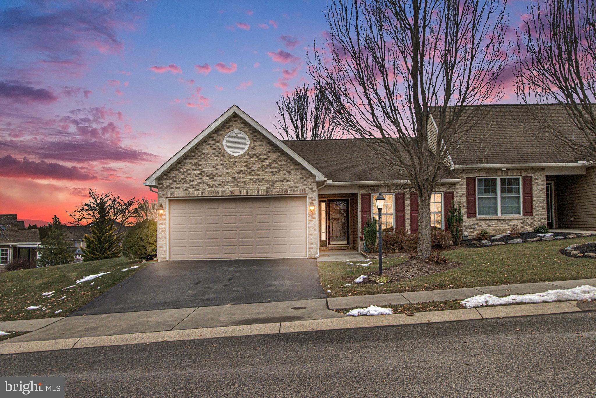 SUMMERFIELD - Residential