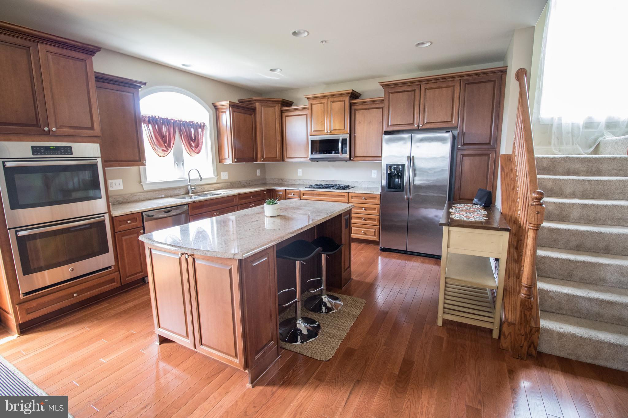 ESTATES AT JOY CHAPEL - Residential